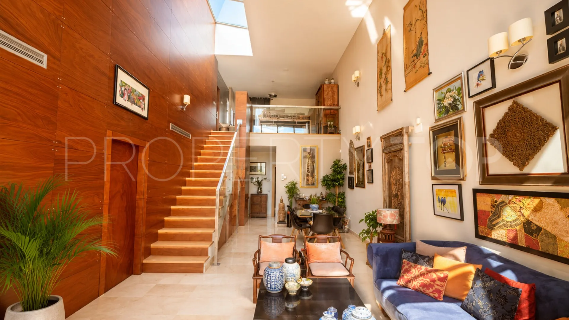 For sale town house with 3 bedrooms in Benahavis
