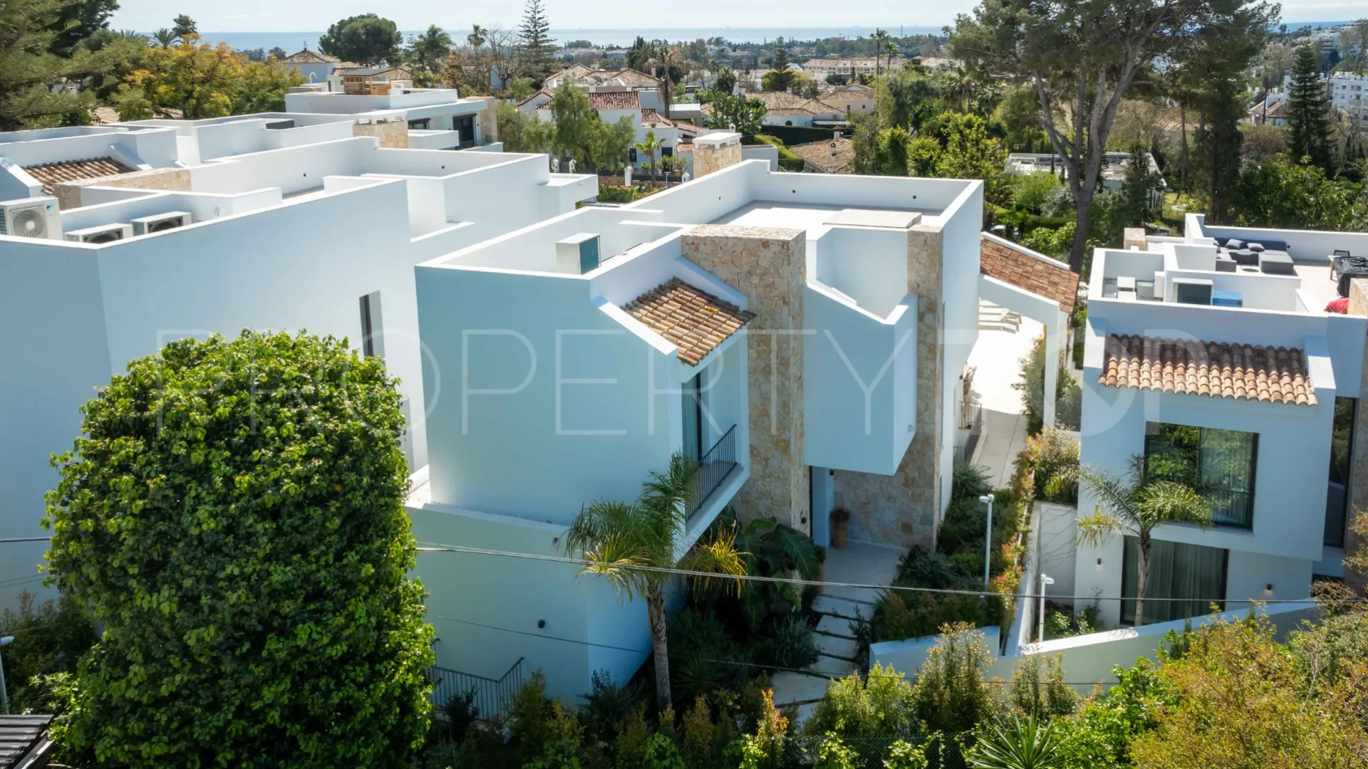 Se vende villa de 5 dormitorios en San Pedro de Alcantara