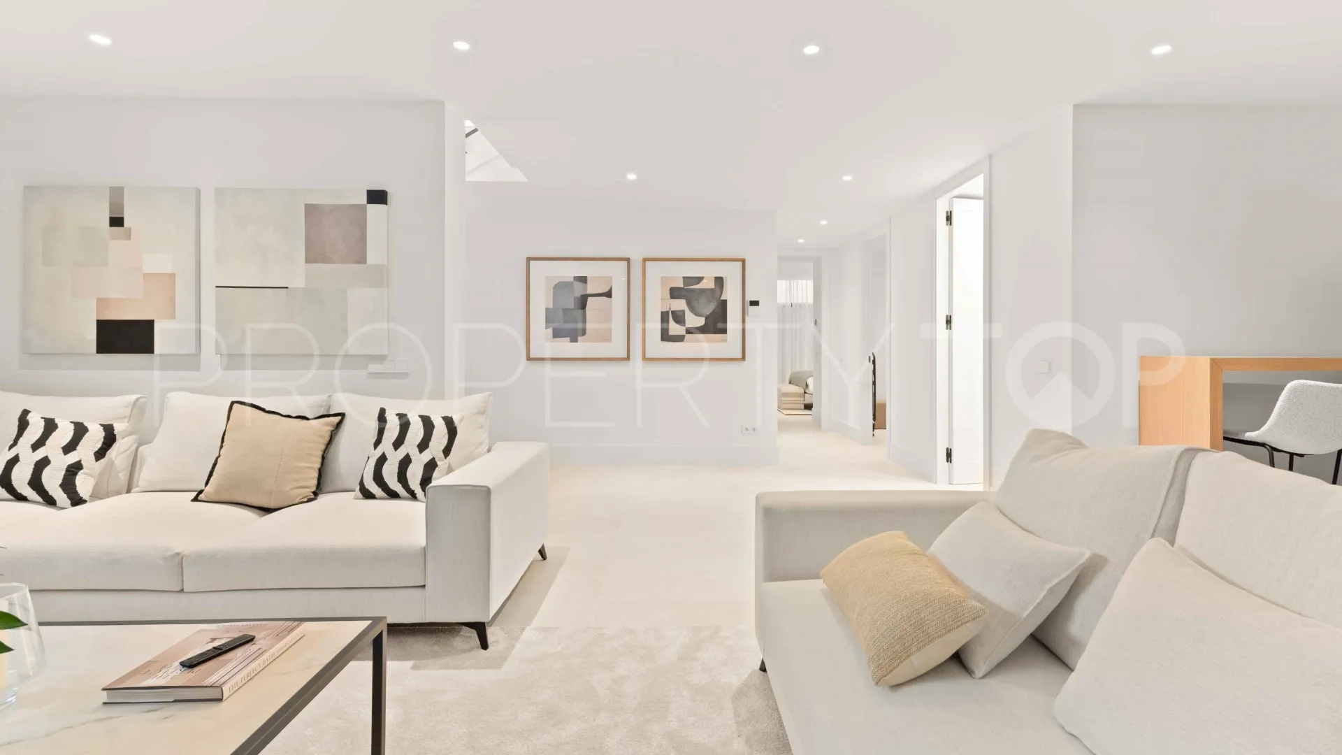 Se vende villa de 5 dormitorios en San Pedro de Alcantara