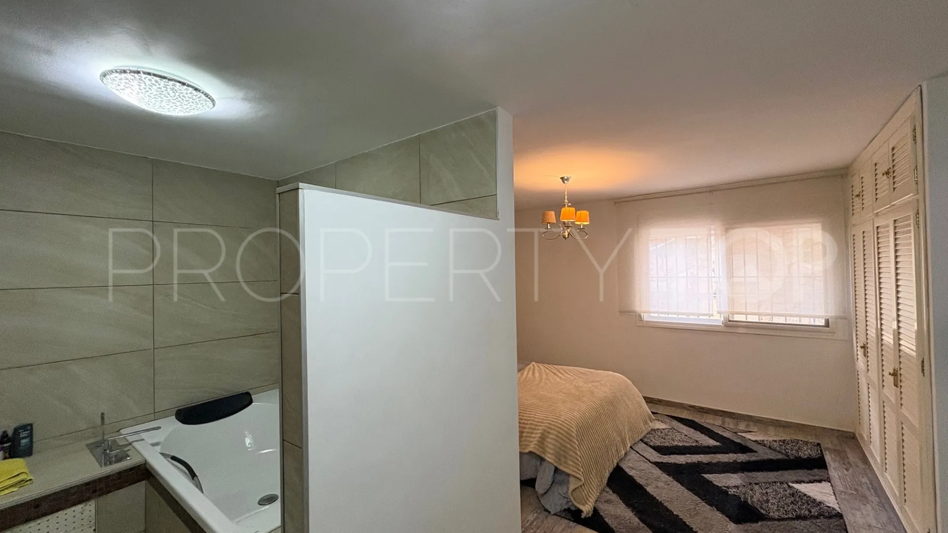 Buy Seghers 3 bedrooms town house