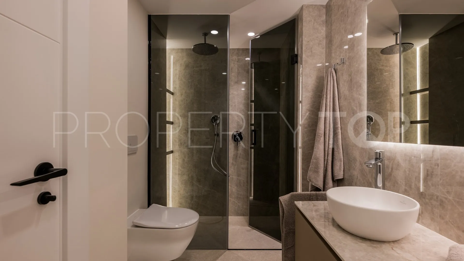 For sale ground floor apartment in Costalita