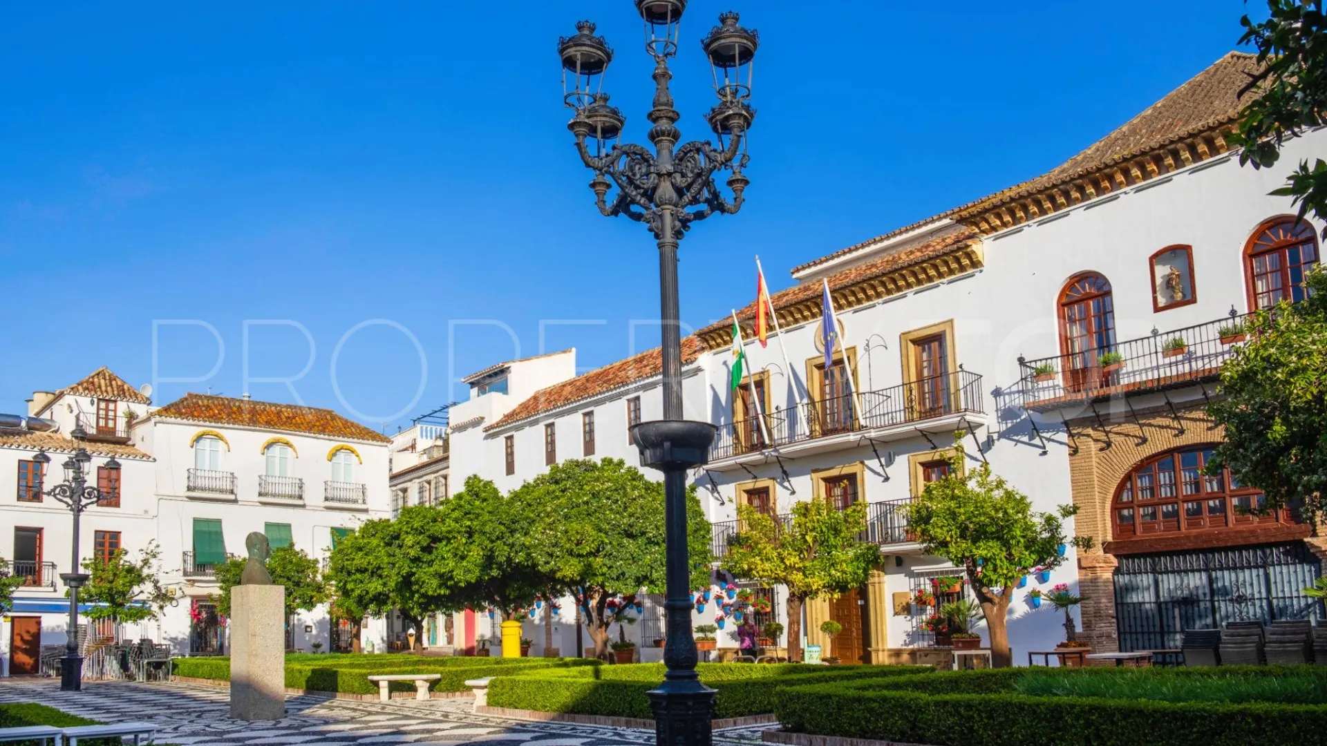 Marbella Centro town house for sale