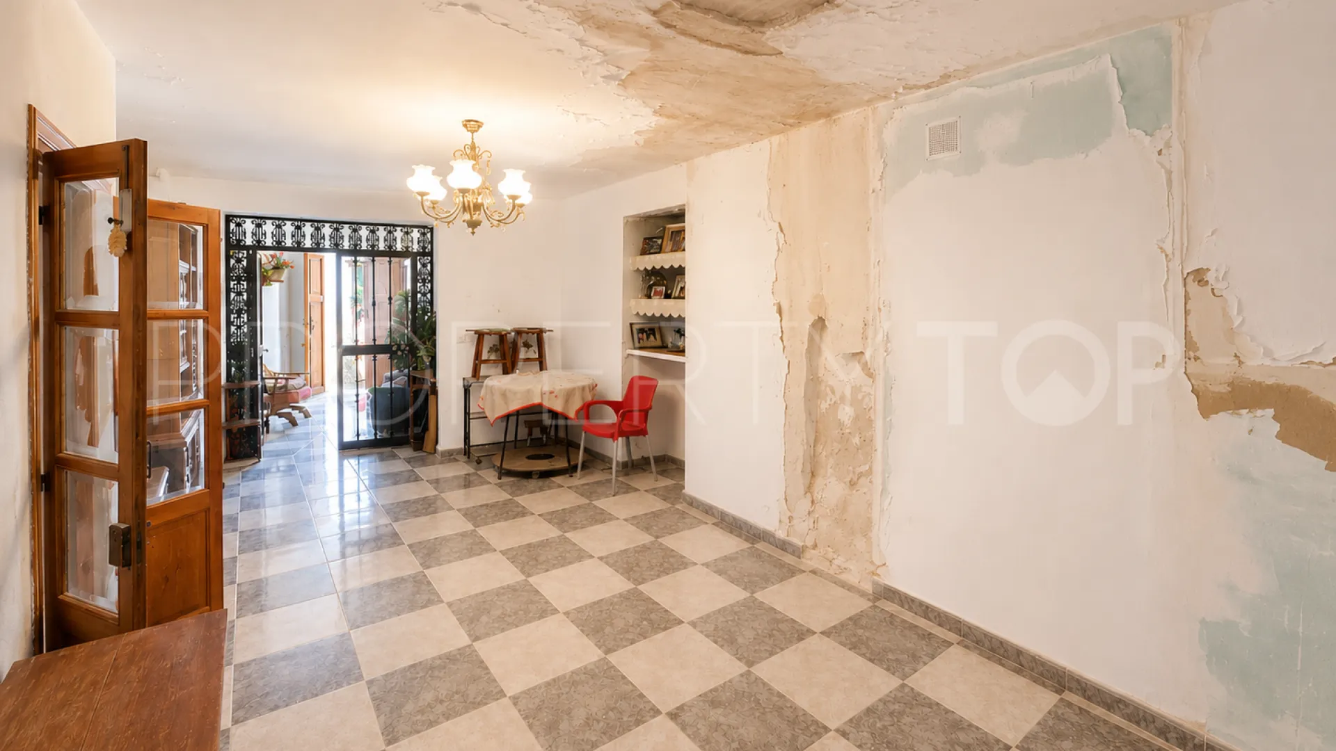 Marbella Centro town house for sale