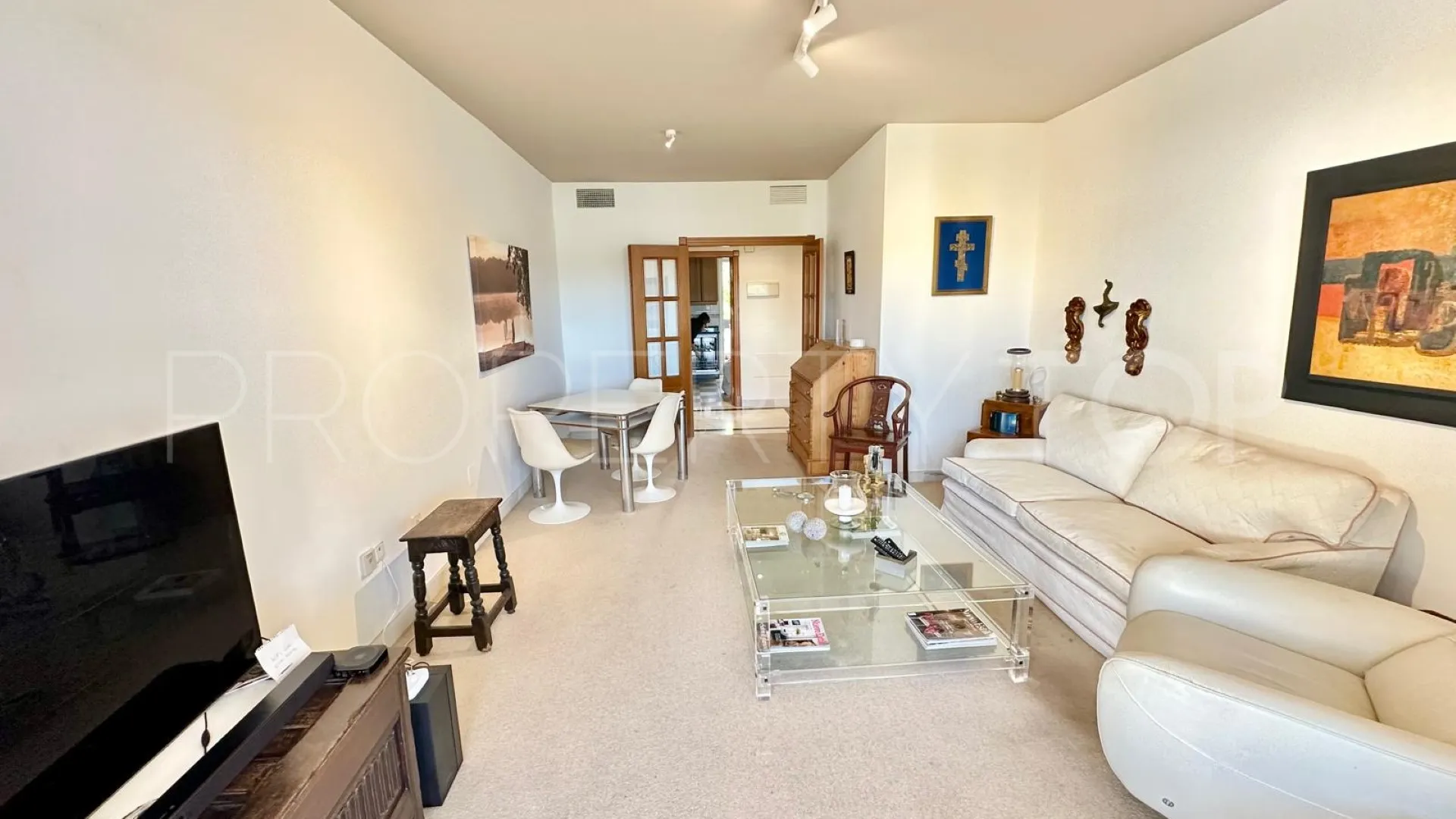 Apartamento en venta en Aloha Mirasierra de 2 dormitorios