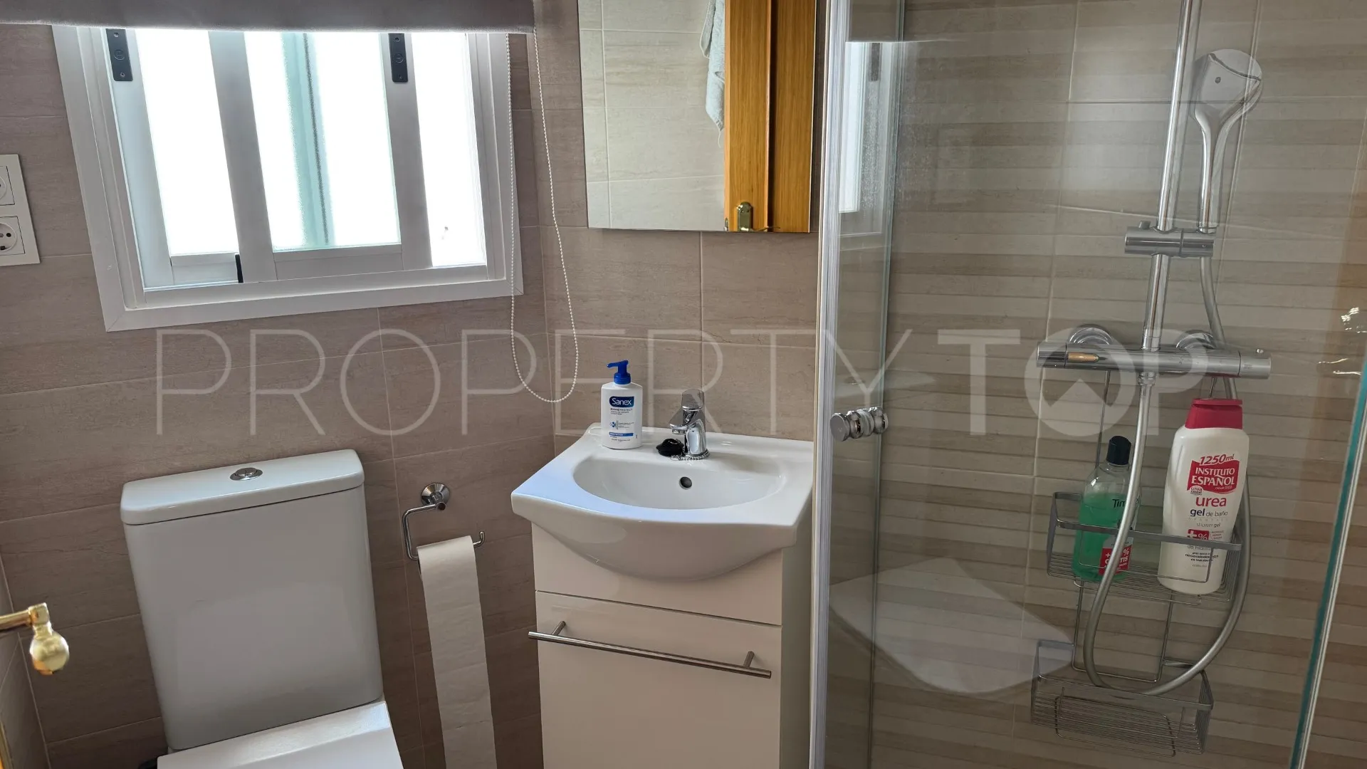 Buy Estepona Centre penthouse with 4 bedrooms