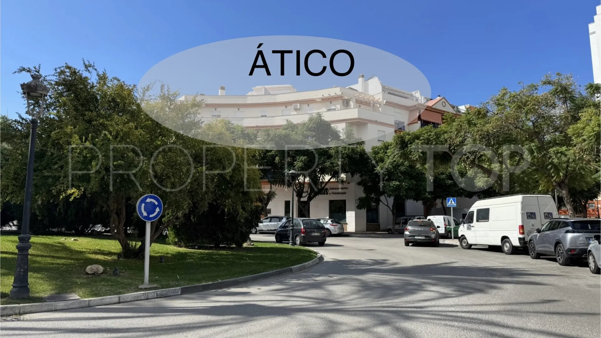 Buy Estepona Centre penthouse with 4 bedrooms