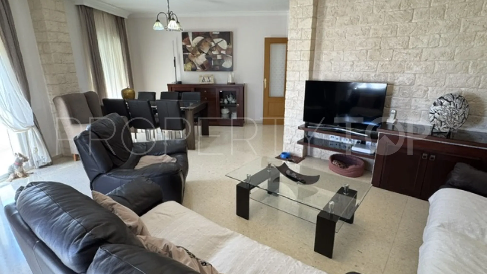Buy Estepona Centre penthouse with 4 bedrooms