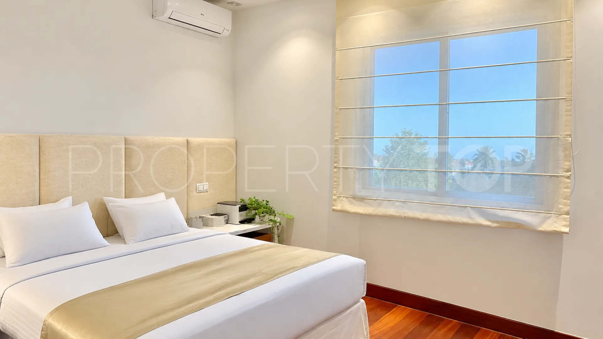 Comprar villa en El Herrojo
