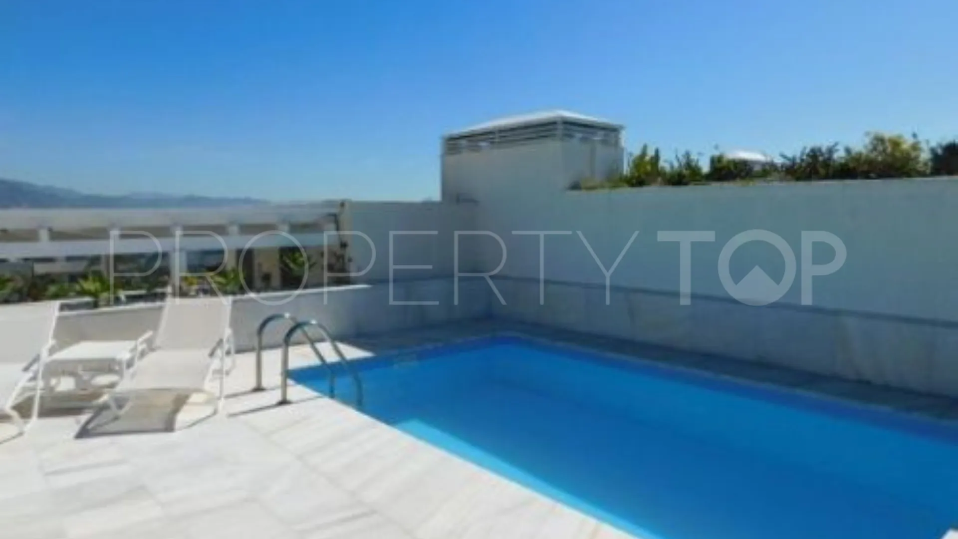 For sale penthouse in Los Granados with 3 bedrooms