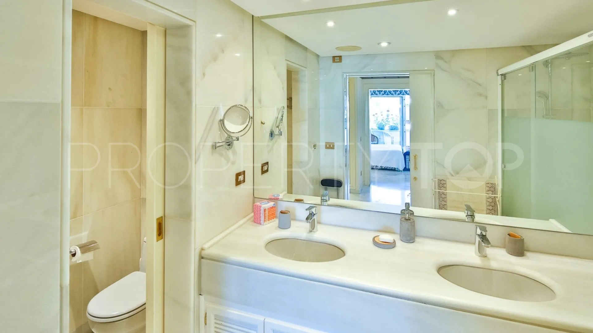 For sale penthouse in Los Granados with 3 bedrooms