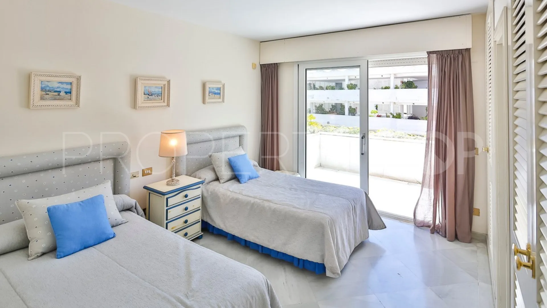 For sale penthouse in Los Granados with 3 bedrooms