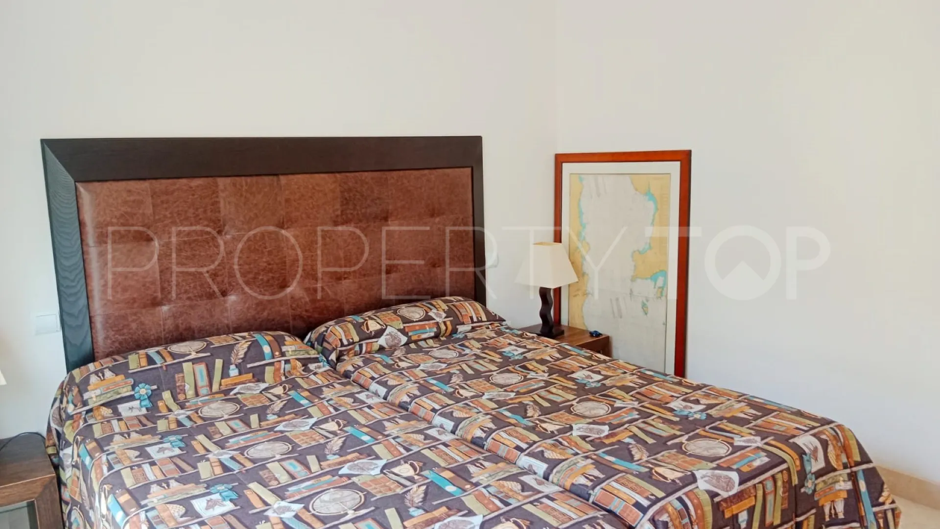 Apartamento planta baja de 2 dormitorios a la venta en La Corniche