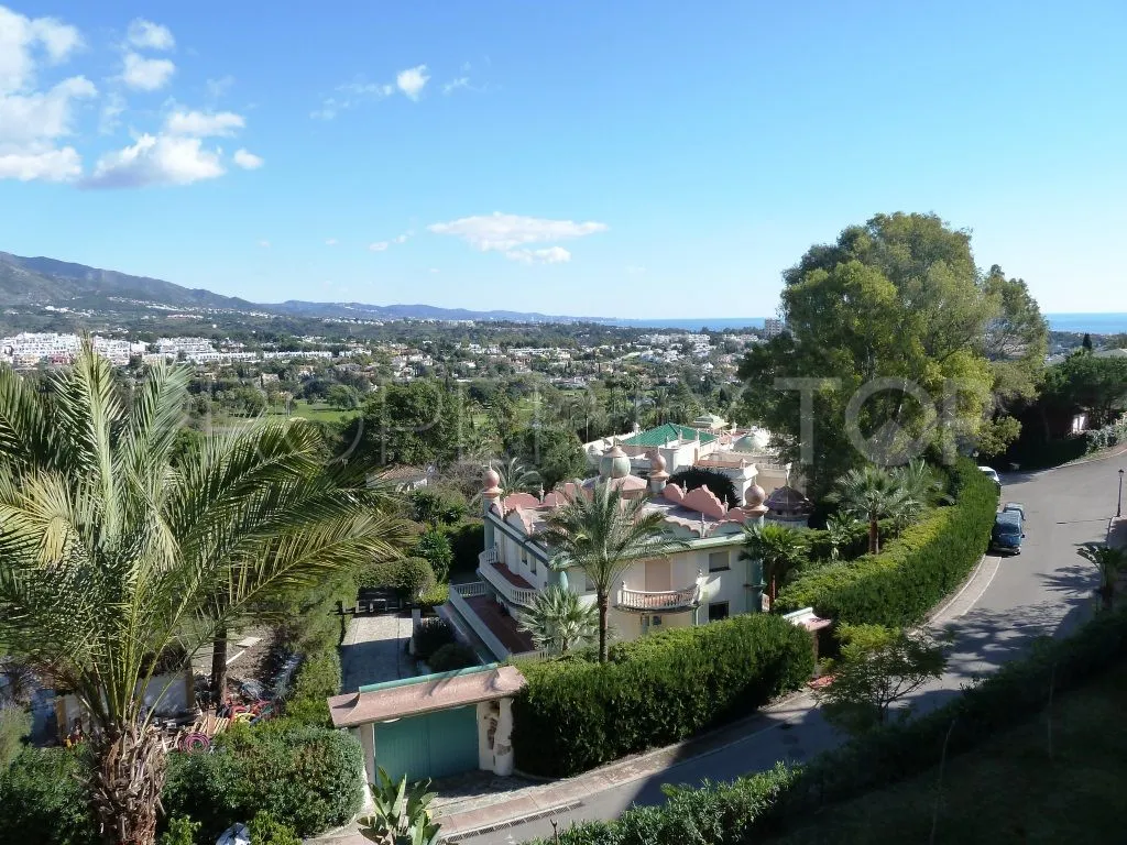 Apartamento planta baja de 2 dormitorios a la venta en La Corniche
