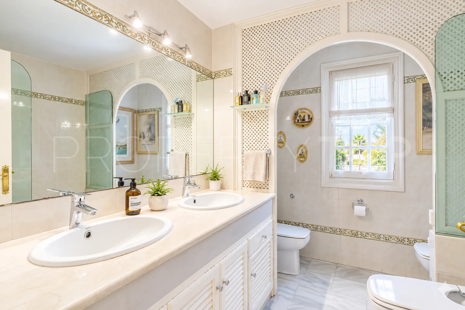 Casablanca 3 bedrooms villa for sale