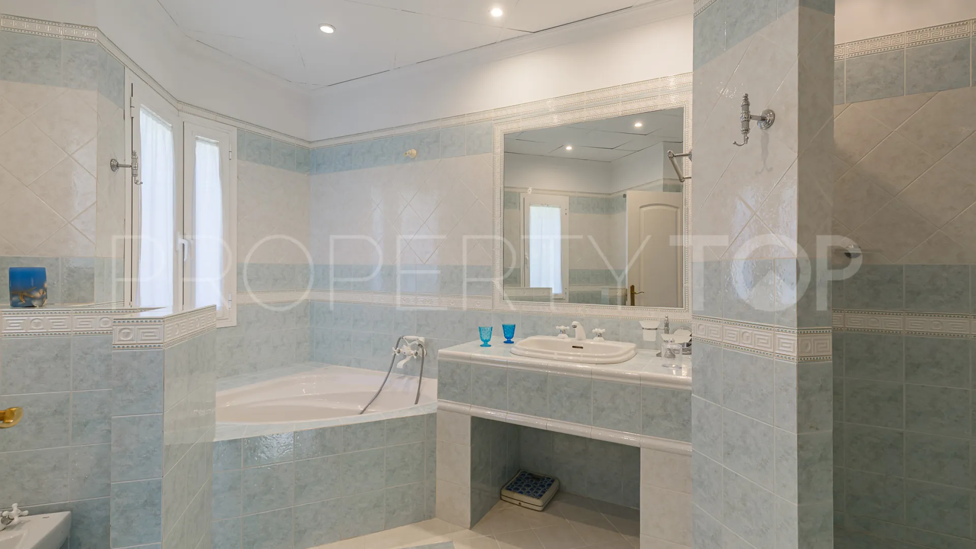 Villa with 5 bedrooms for sale in El Rosario
