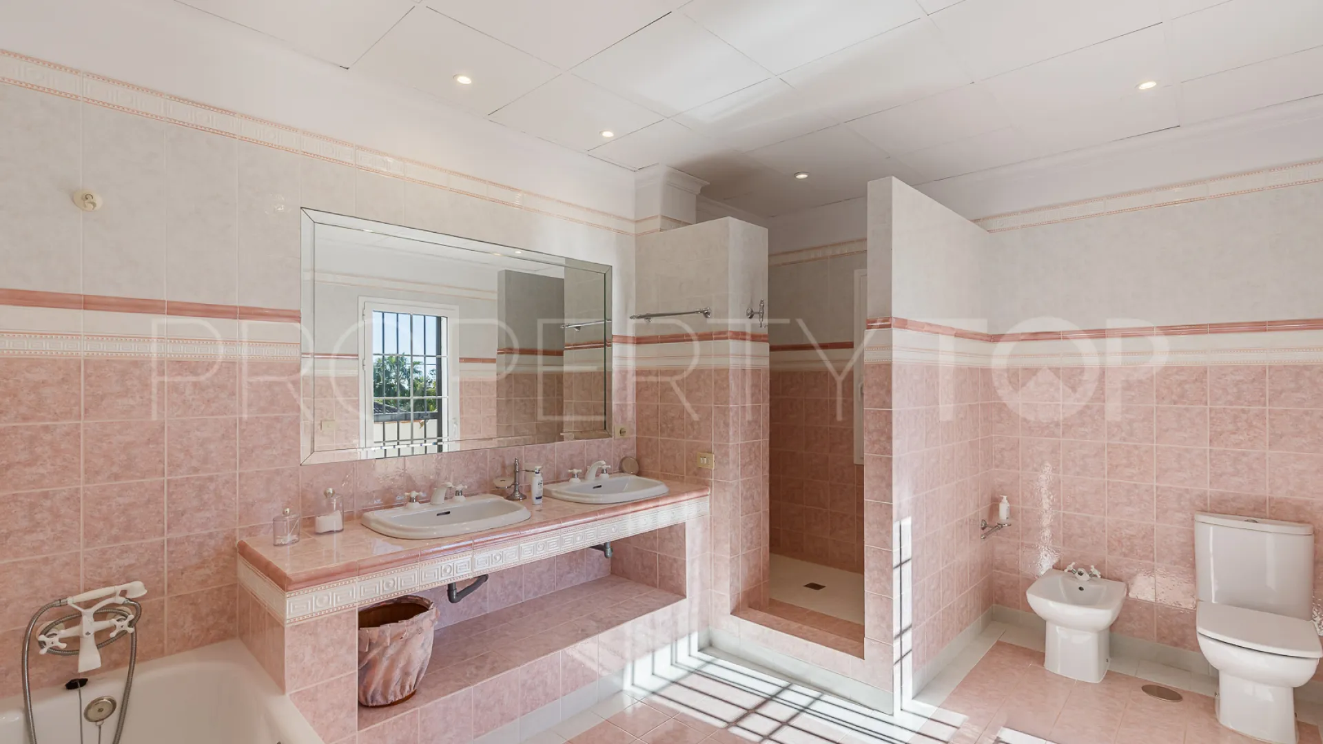 Villa with 5 bedrooms for sale in El Rosario