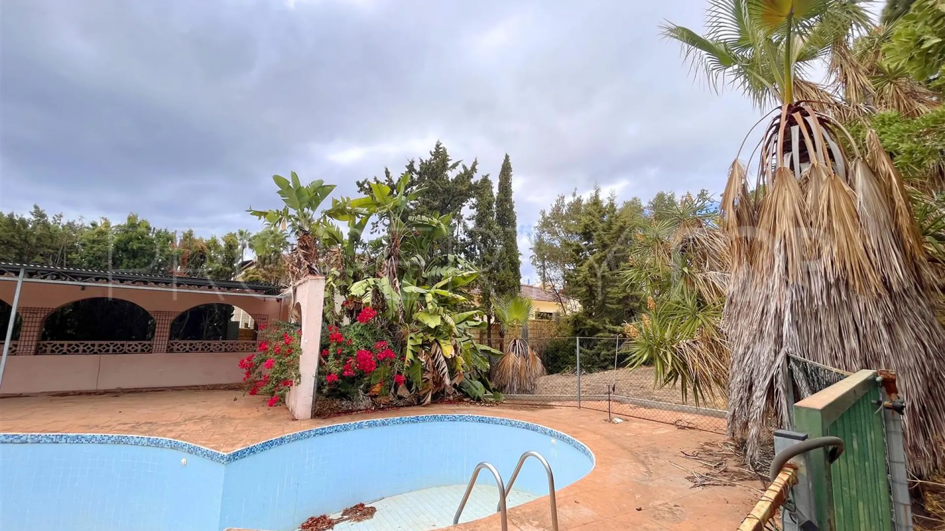 Villa de 6 dormitorios en venta en Las Cancelas