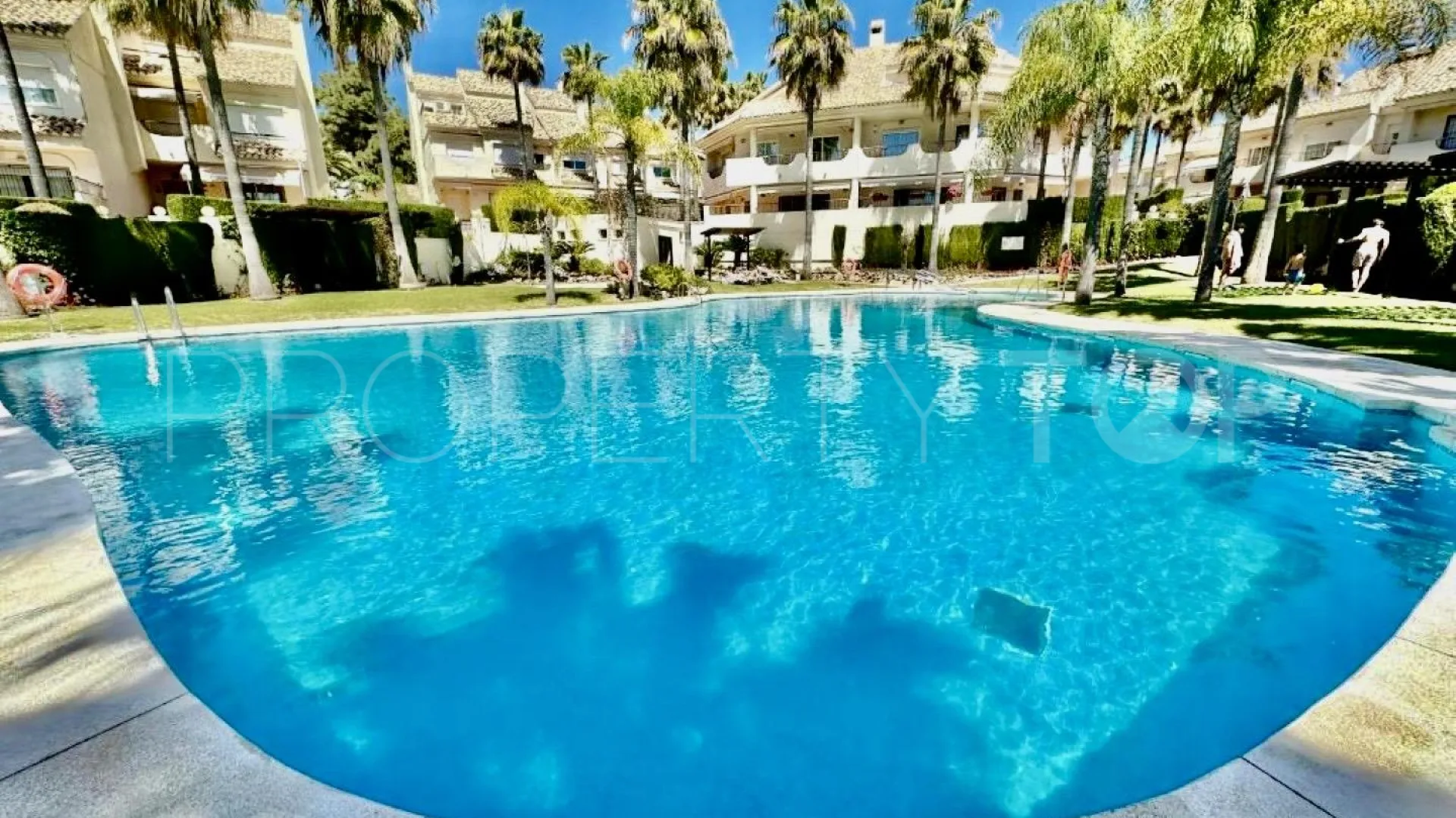 3 bedrooms town house in Costabella for sale