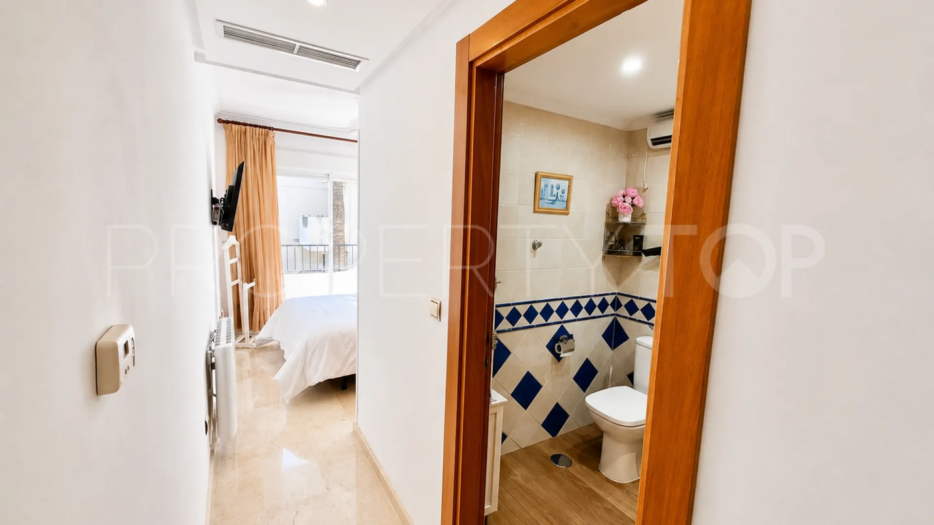 Adosado en venta con 3 dormitorios en Costabella