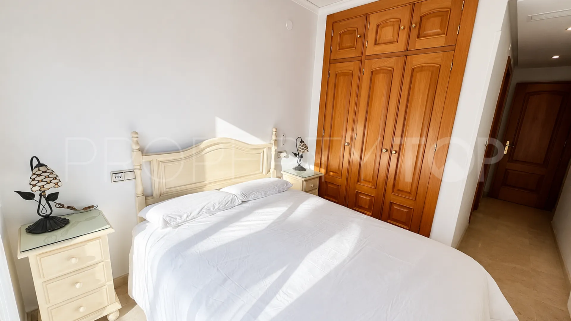 Adosado en venta con 3 dormitorios en Costabella