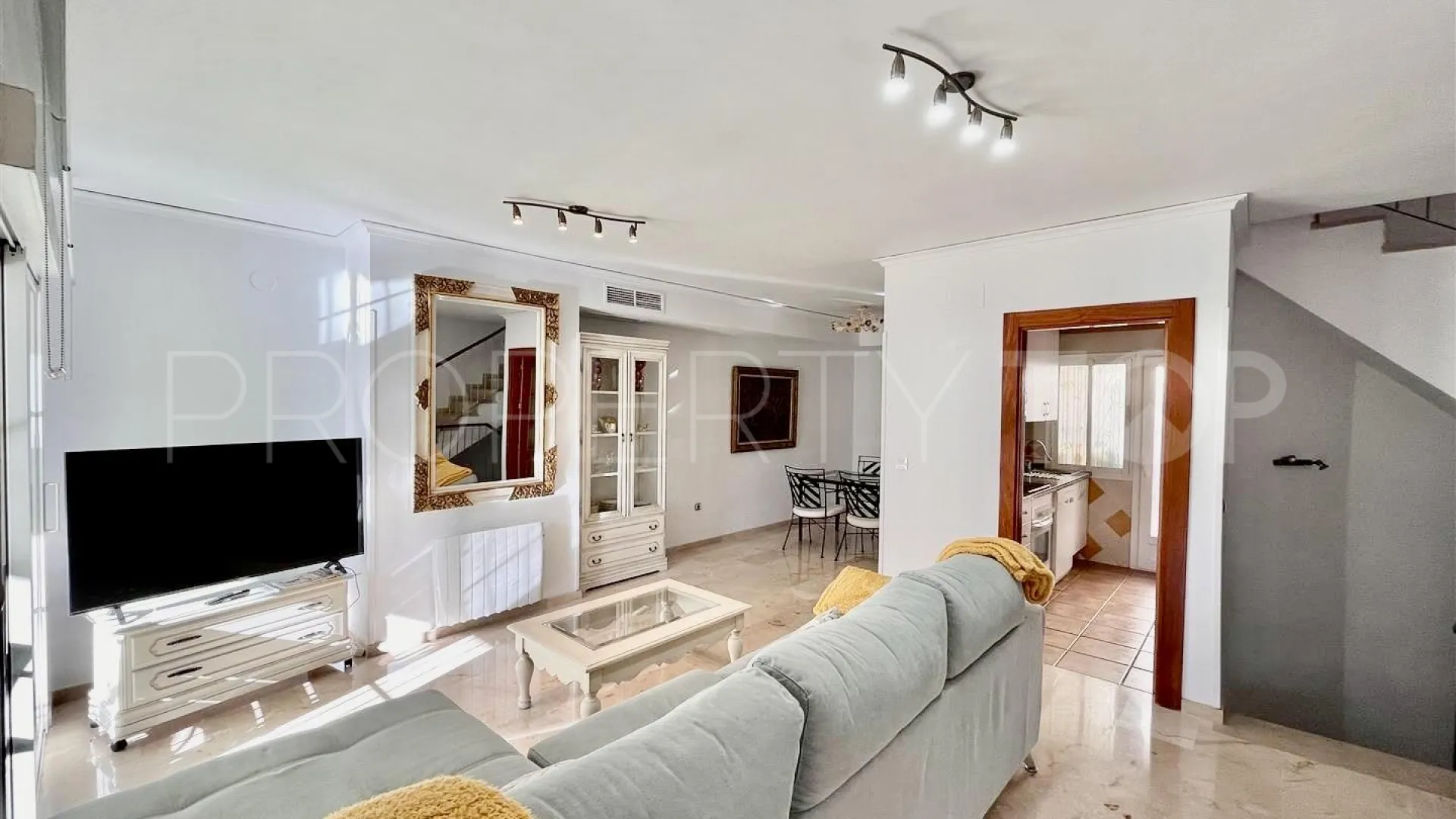3 bedrooms town house in Costabella for sale