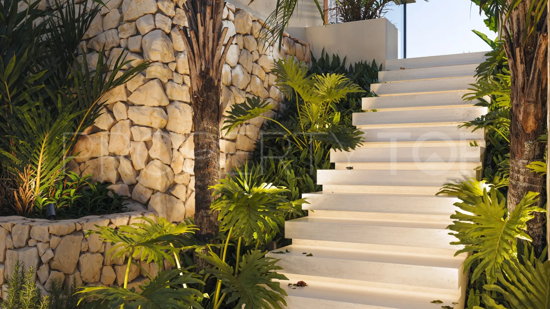 Los Altos de los Monteros 5 bedrooms villa for sale