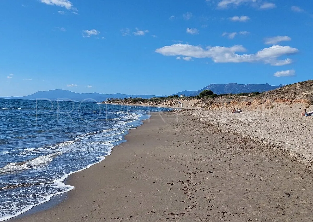 Buy Cabopino villa