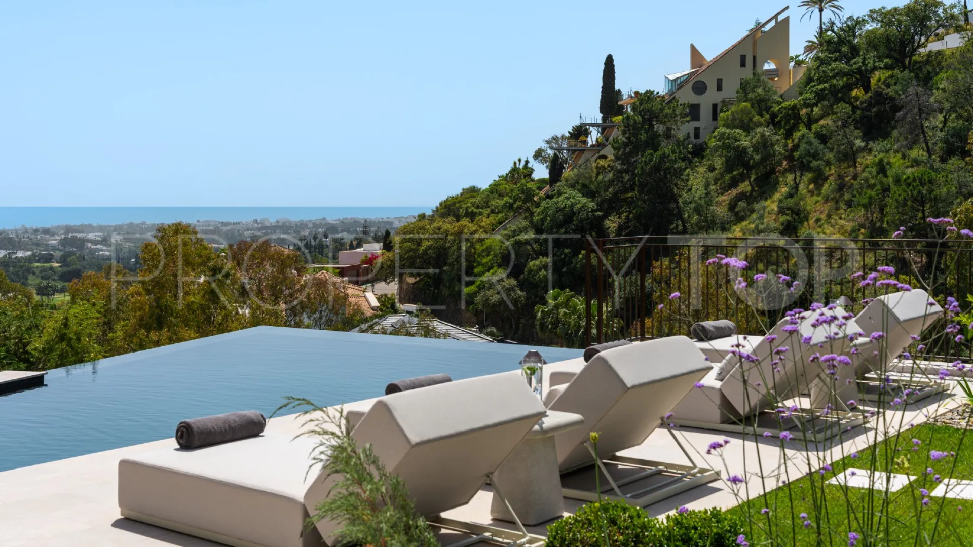 For sale villa in El Herrojo