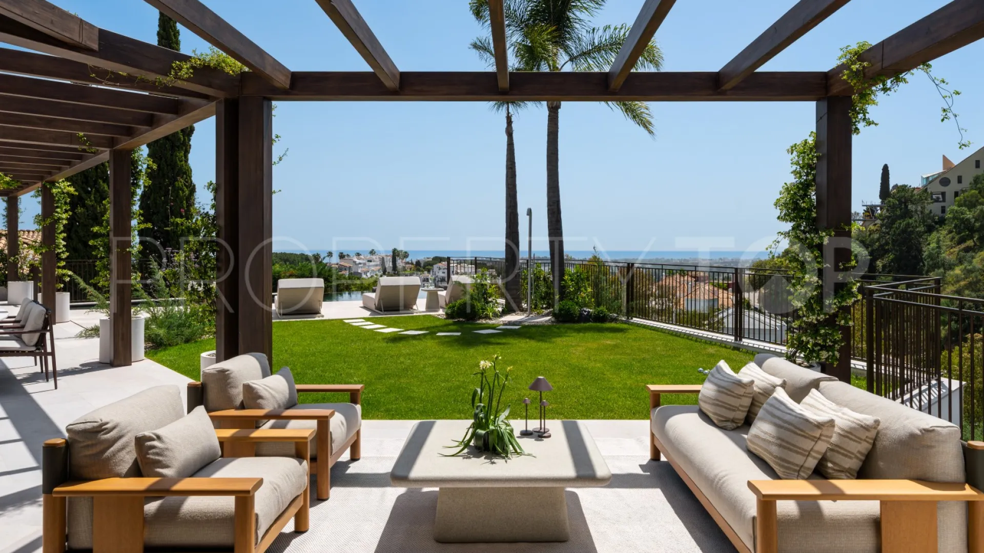 For sale villa in El Herrojo