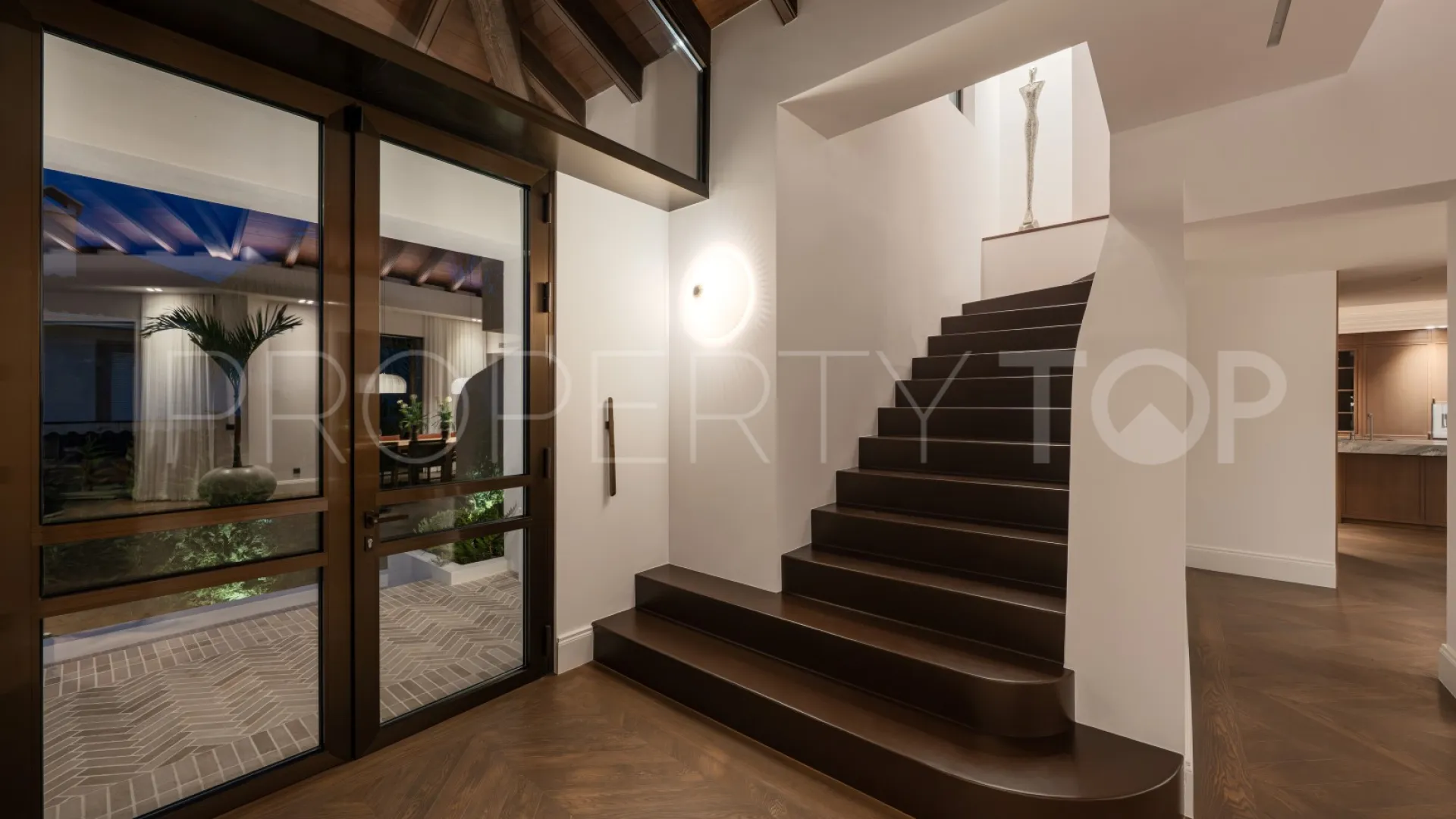 For sale villa in El Herrojo