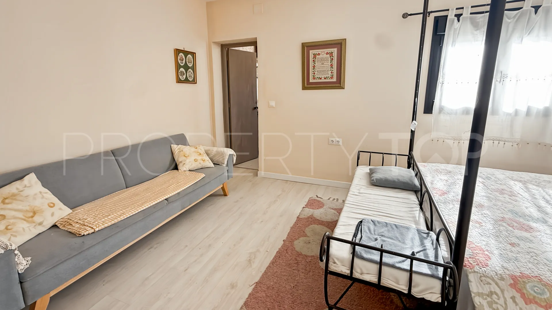 Town house in Arroyo de la Miel for sale