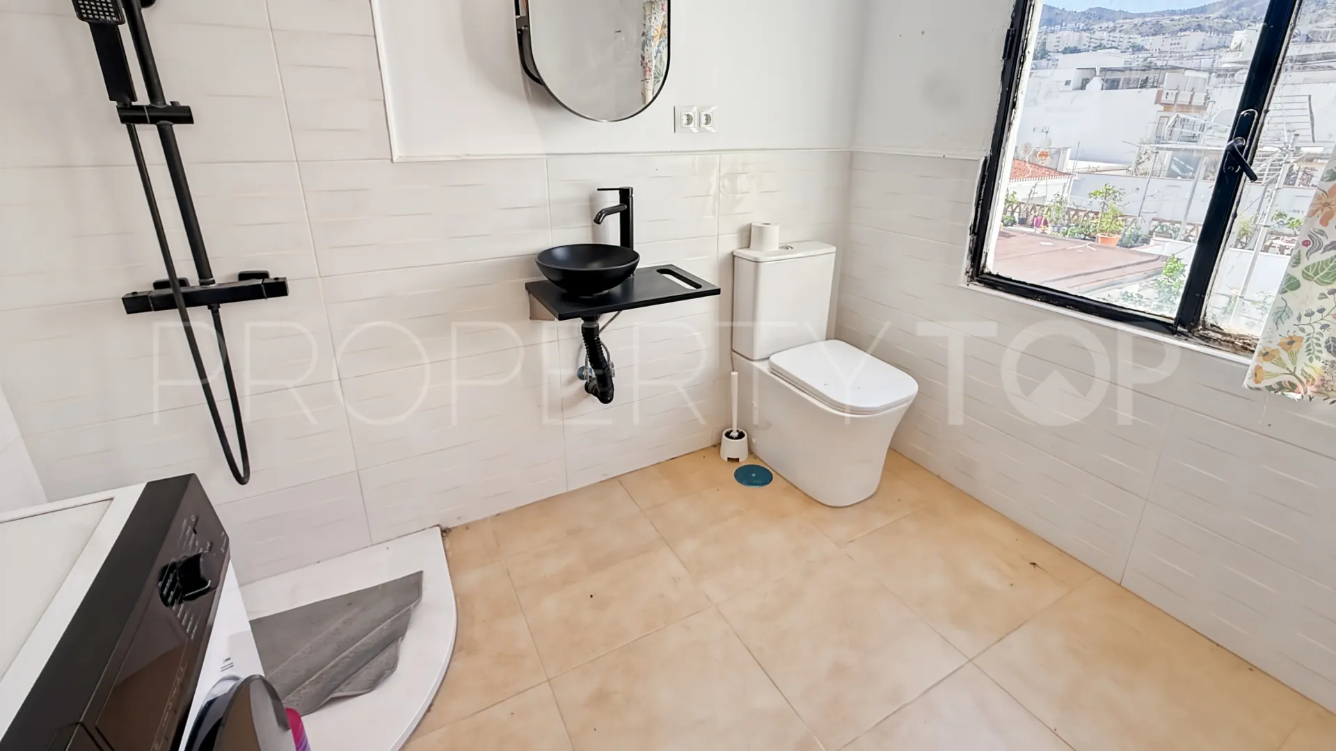 Town house in Arroyo de la Miel for sale
