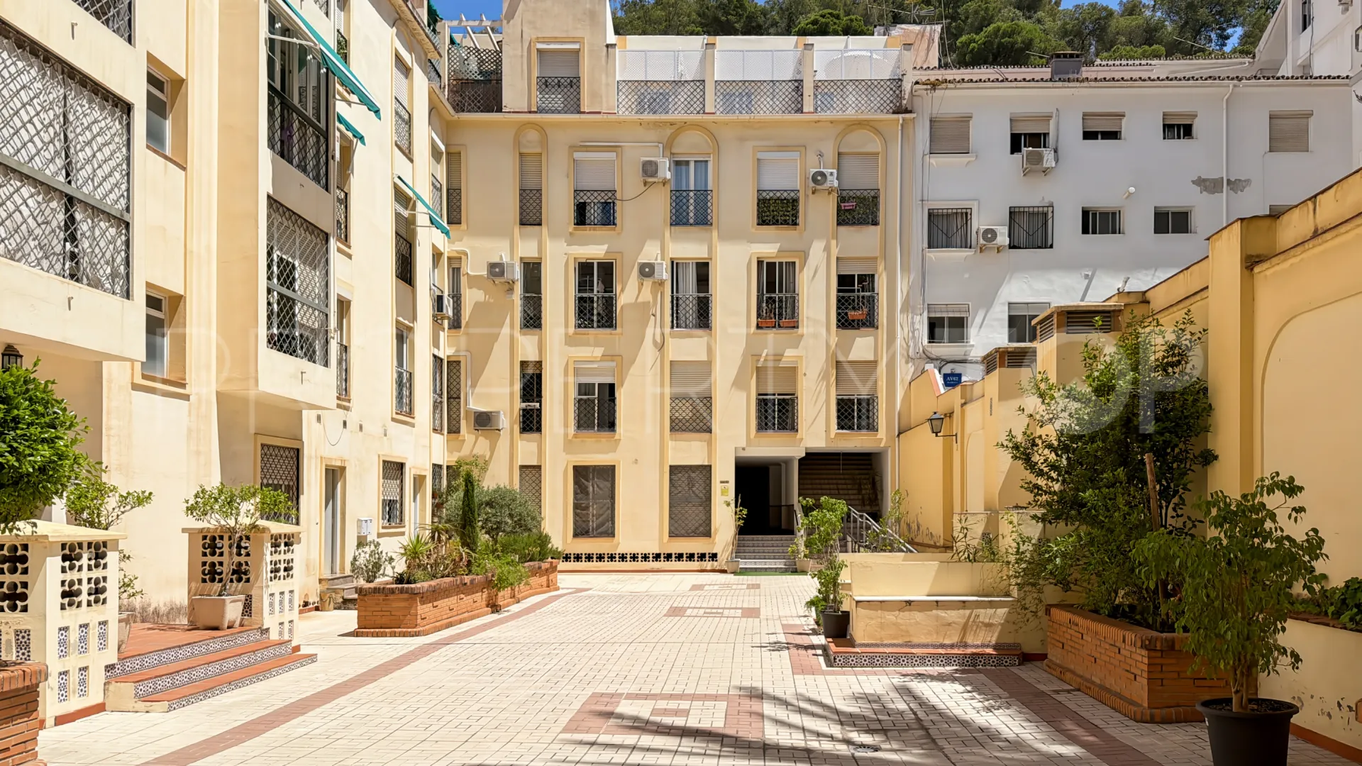 Apartment for sale in La Victoria - Conde de Ureña - Gibralfaro with 3 bedrooms