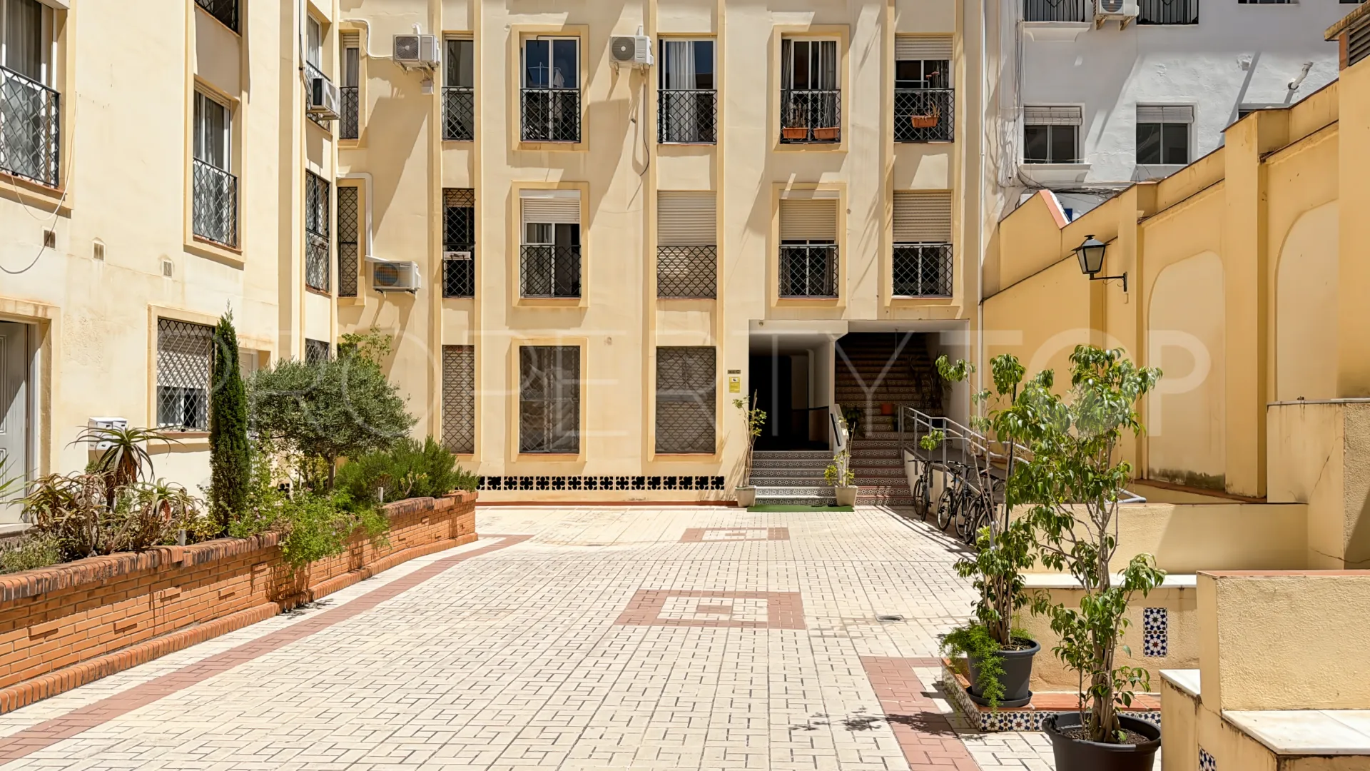 Apartment for sale in La Victoria - Conde de Ureña - Gibralfaro with 3 bedrooms