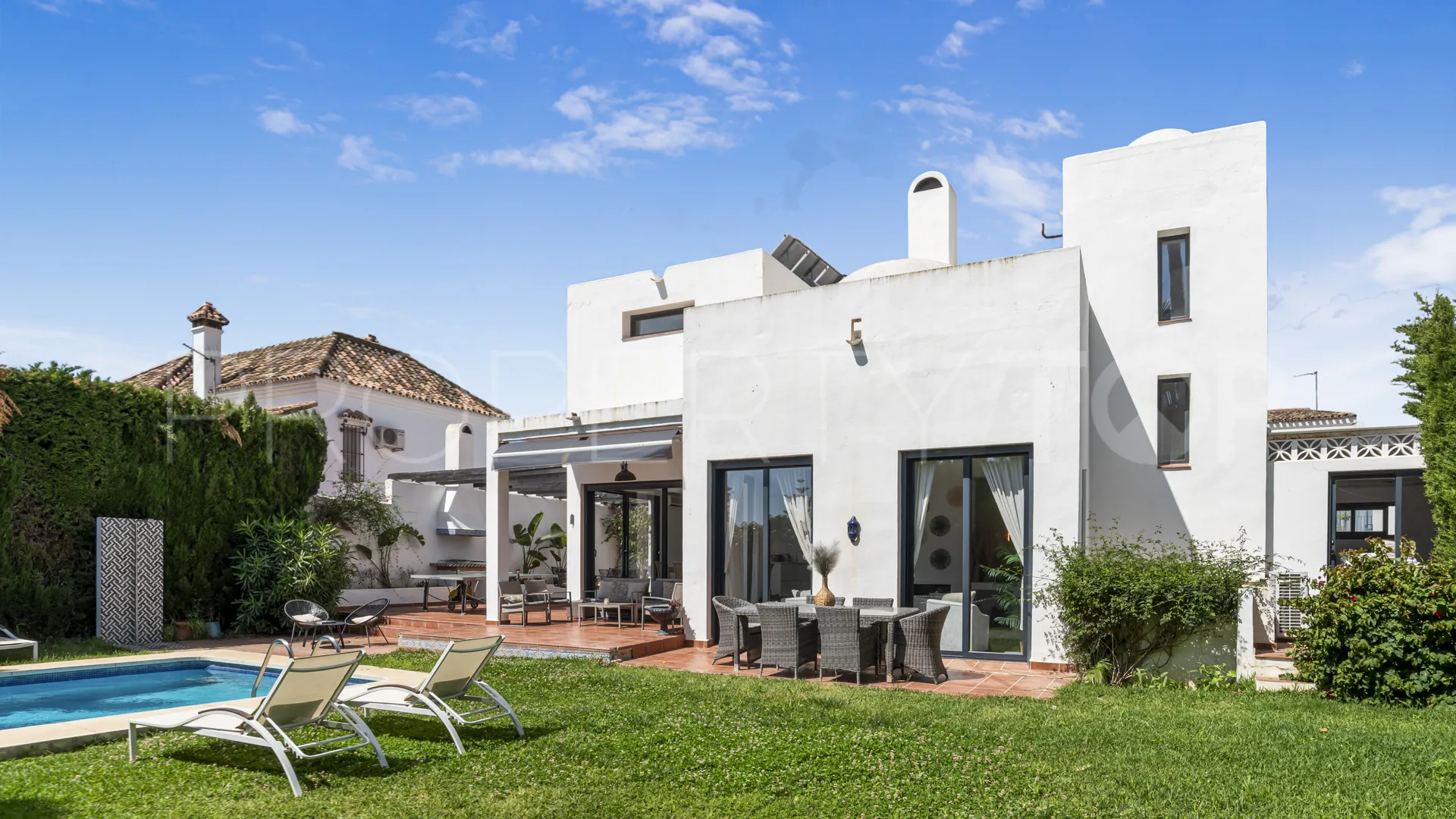 Se vende villa en Marbella - Puerto Banus