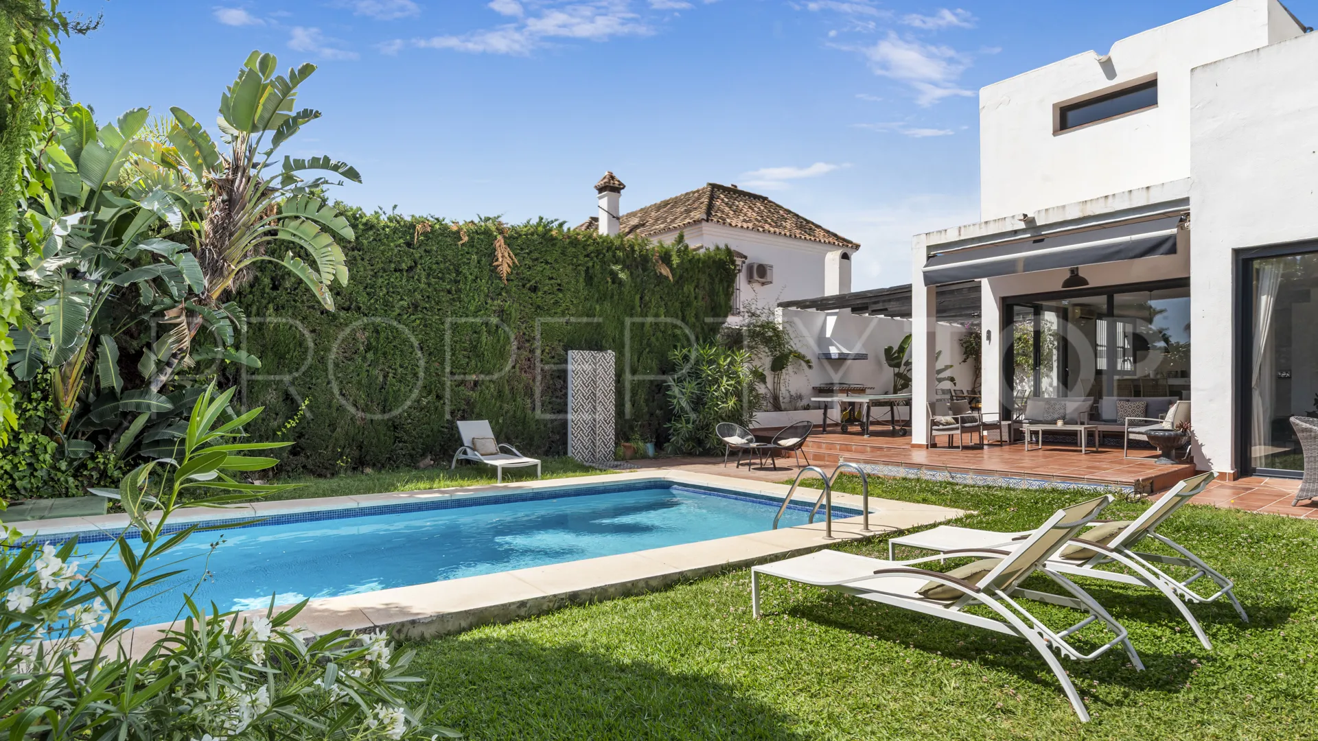 Se vende villa en Marbella - Puerto Banus