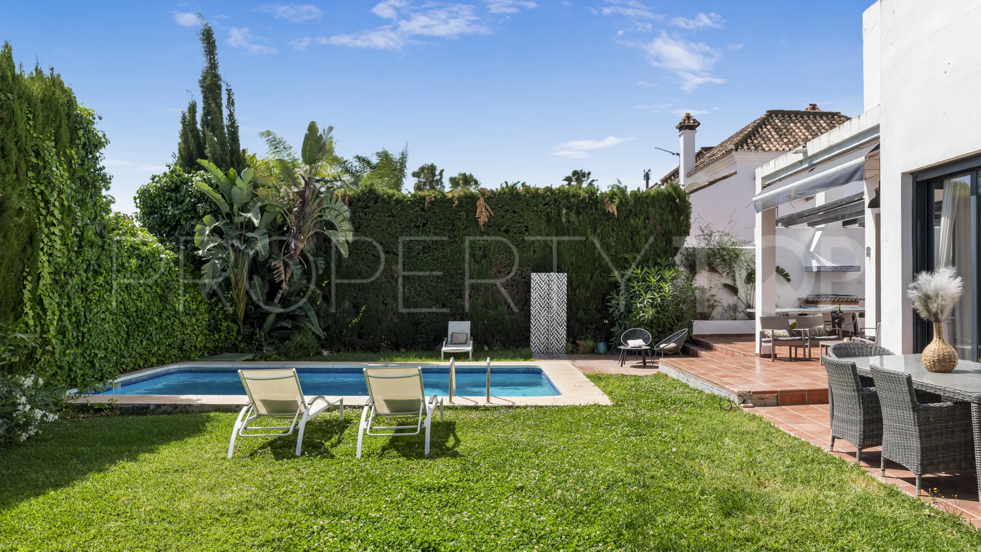 Se vende villa en Marbella - Puerto Banus