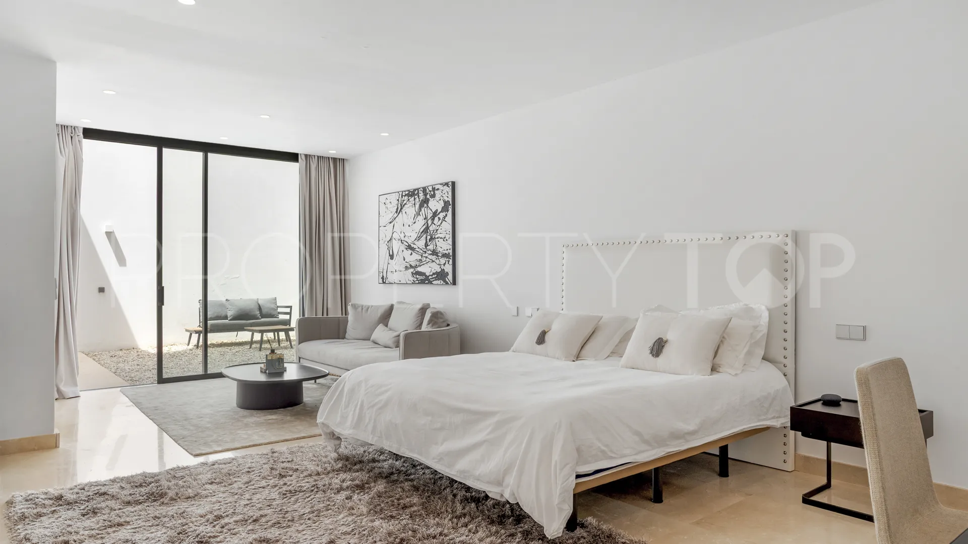 5 bedrooms villa for sale in Los Capanes del Golf