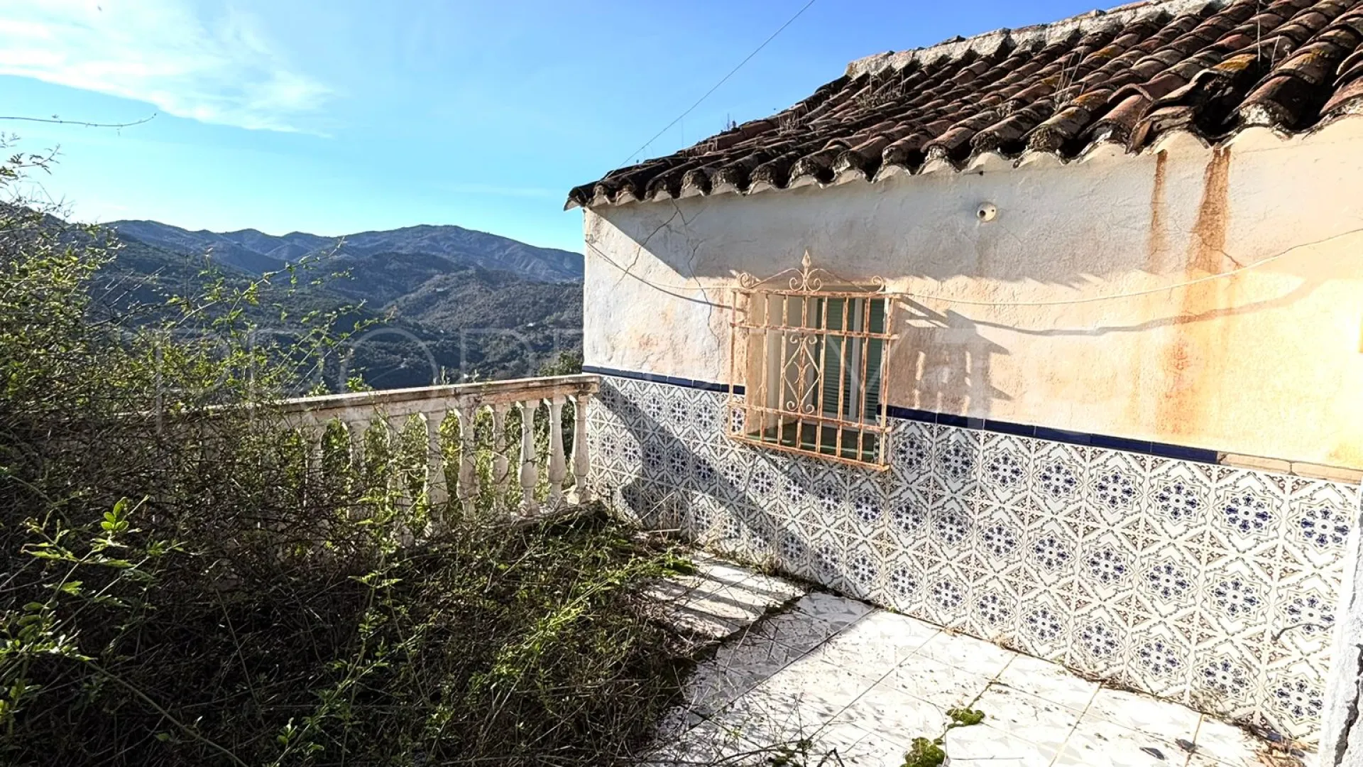 For sale finca in Colmenar with 3 bedrooms