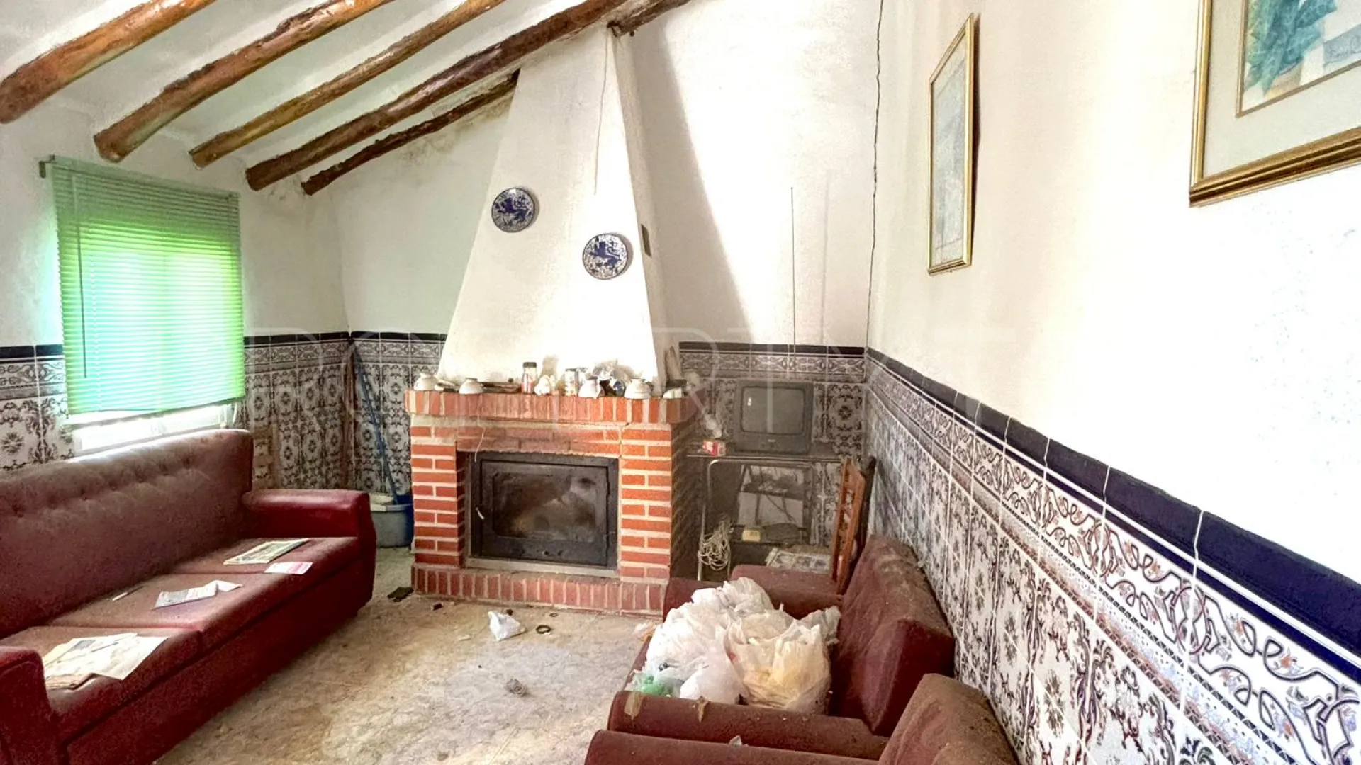 For sale finca in Colmenar with 3 bedrooms