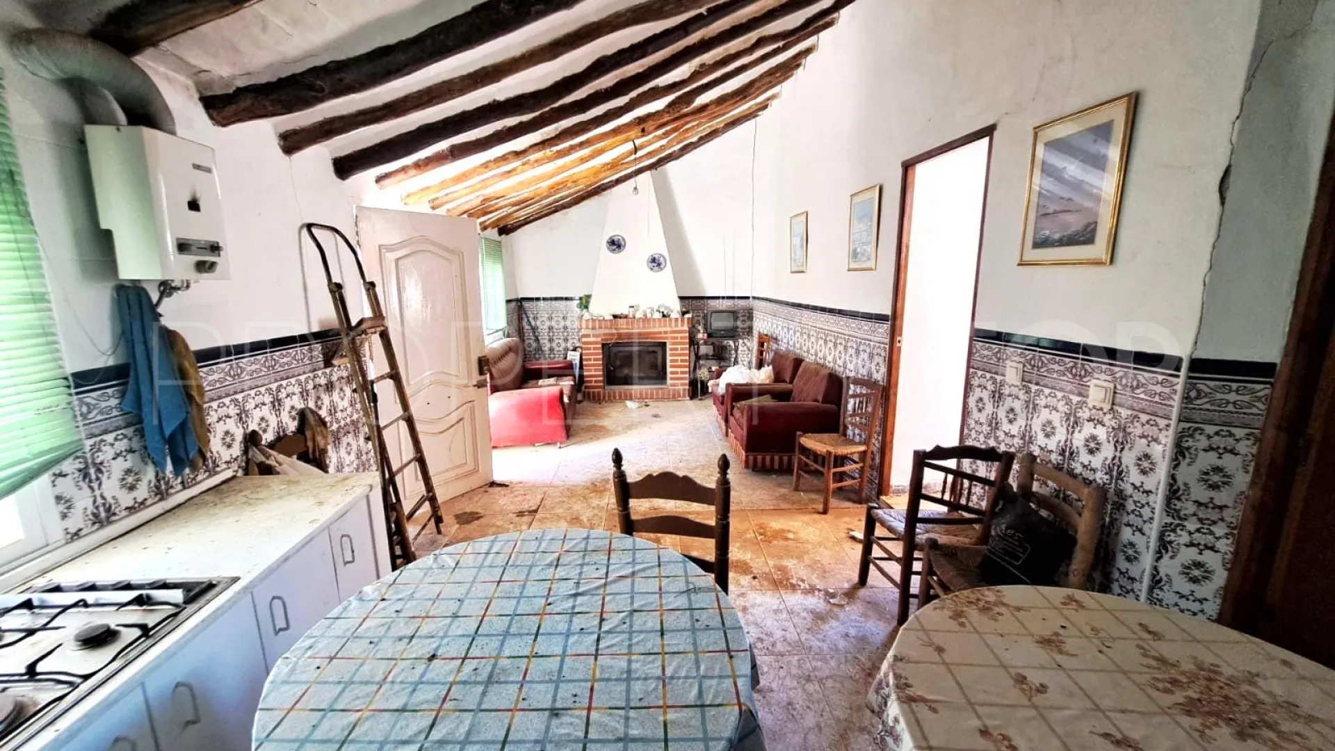 For sale finca in Colmenar with 3 bedrooms