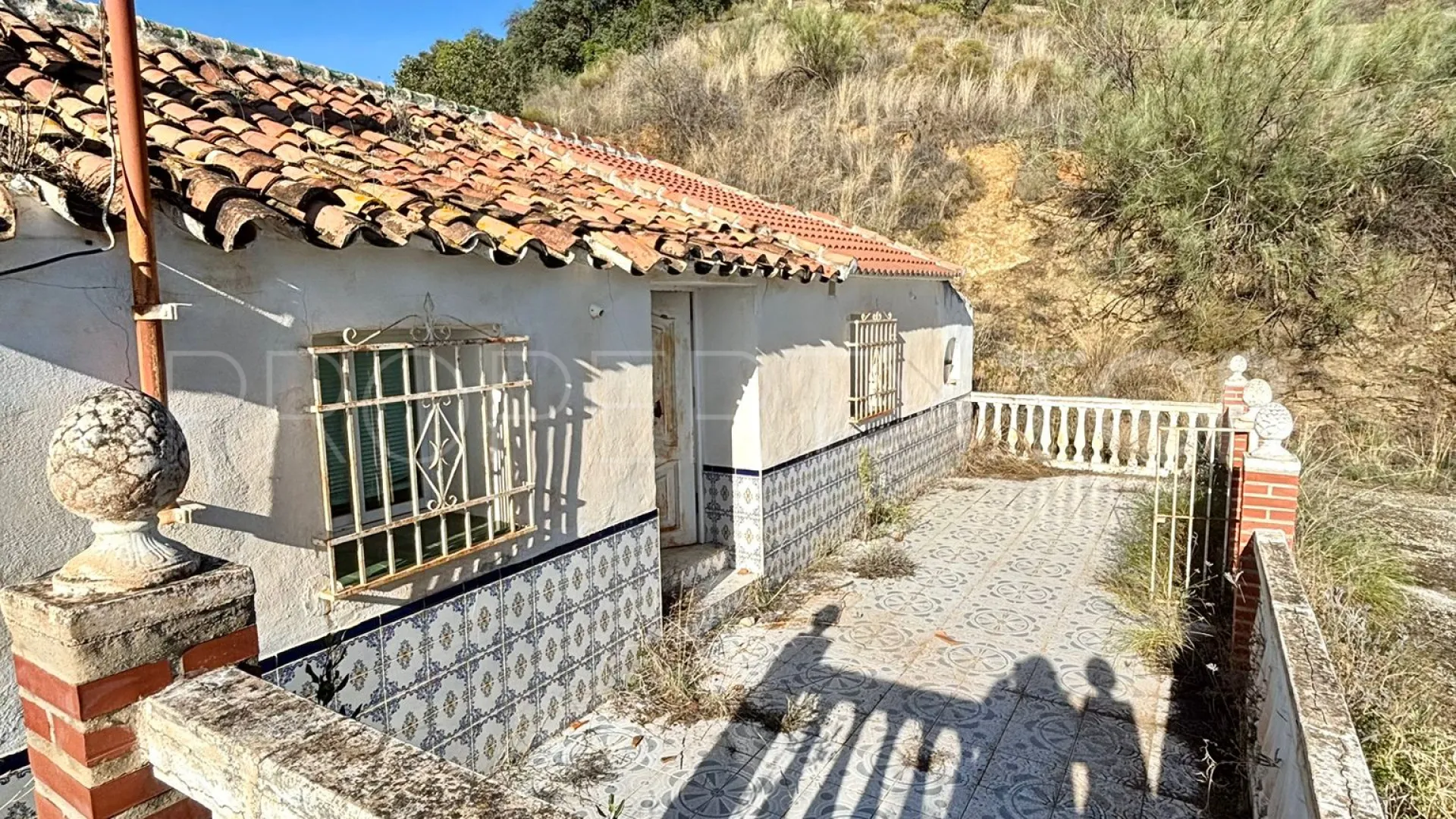 For sale finca in Colmenar with 3 bedrooms