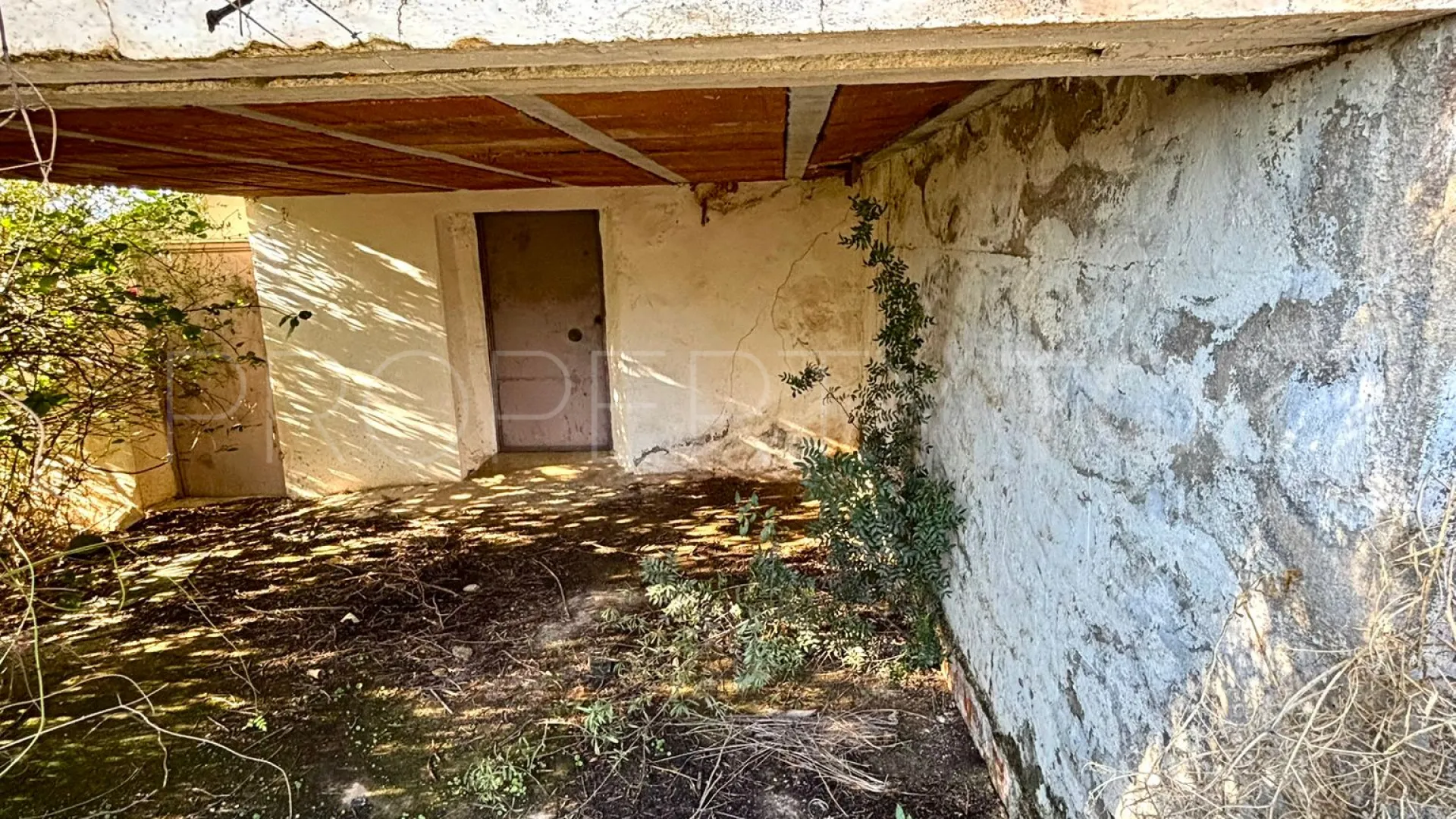 For sale finca in Colmenar with 3 bedrooms