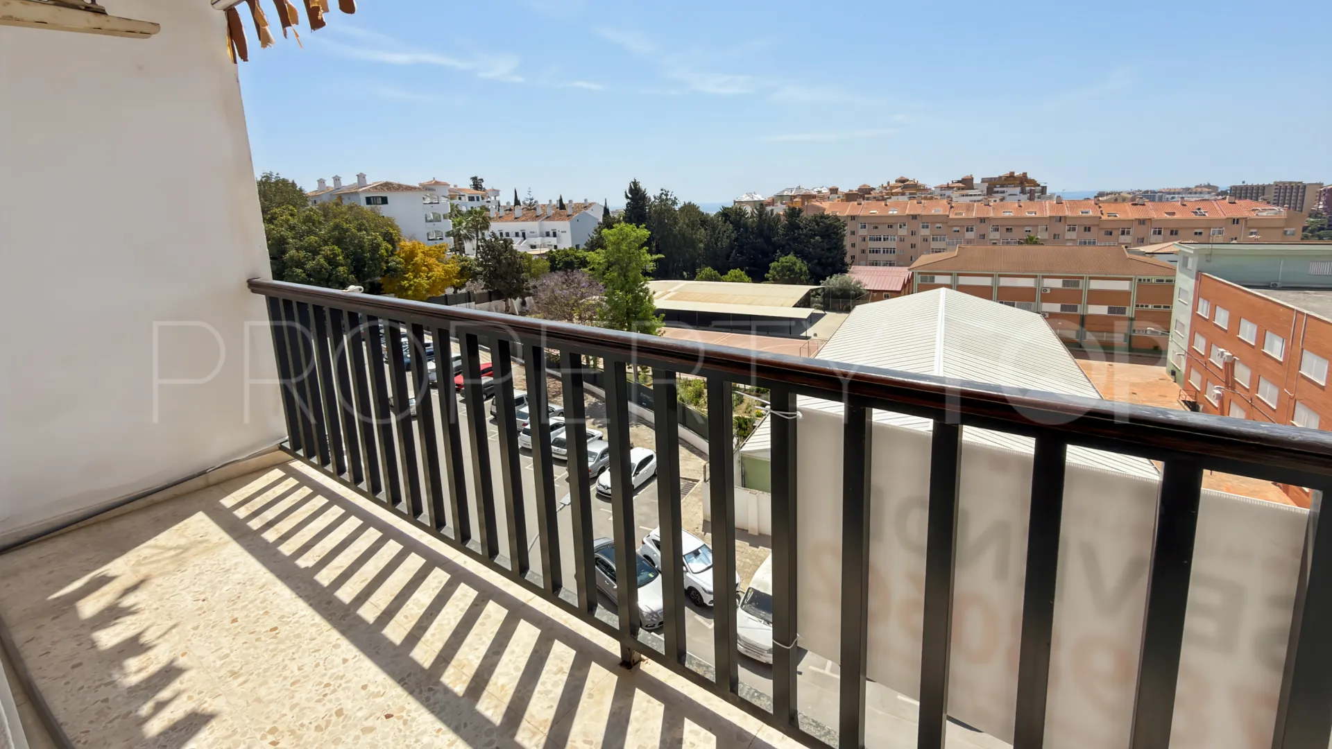 Flat with 3 bedrooms for sale in Arroyo de la Miel