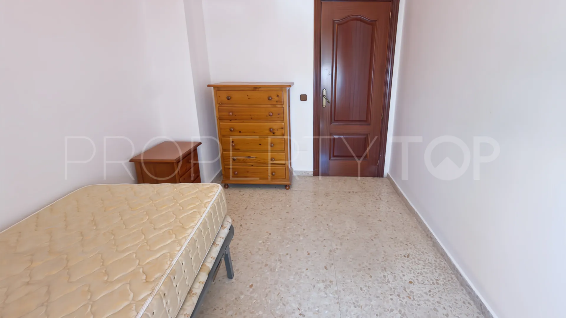Flat with 3 bedrooms for sale in Arroyo de la Miel