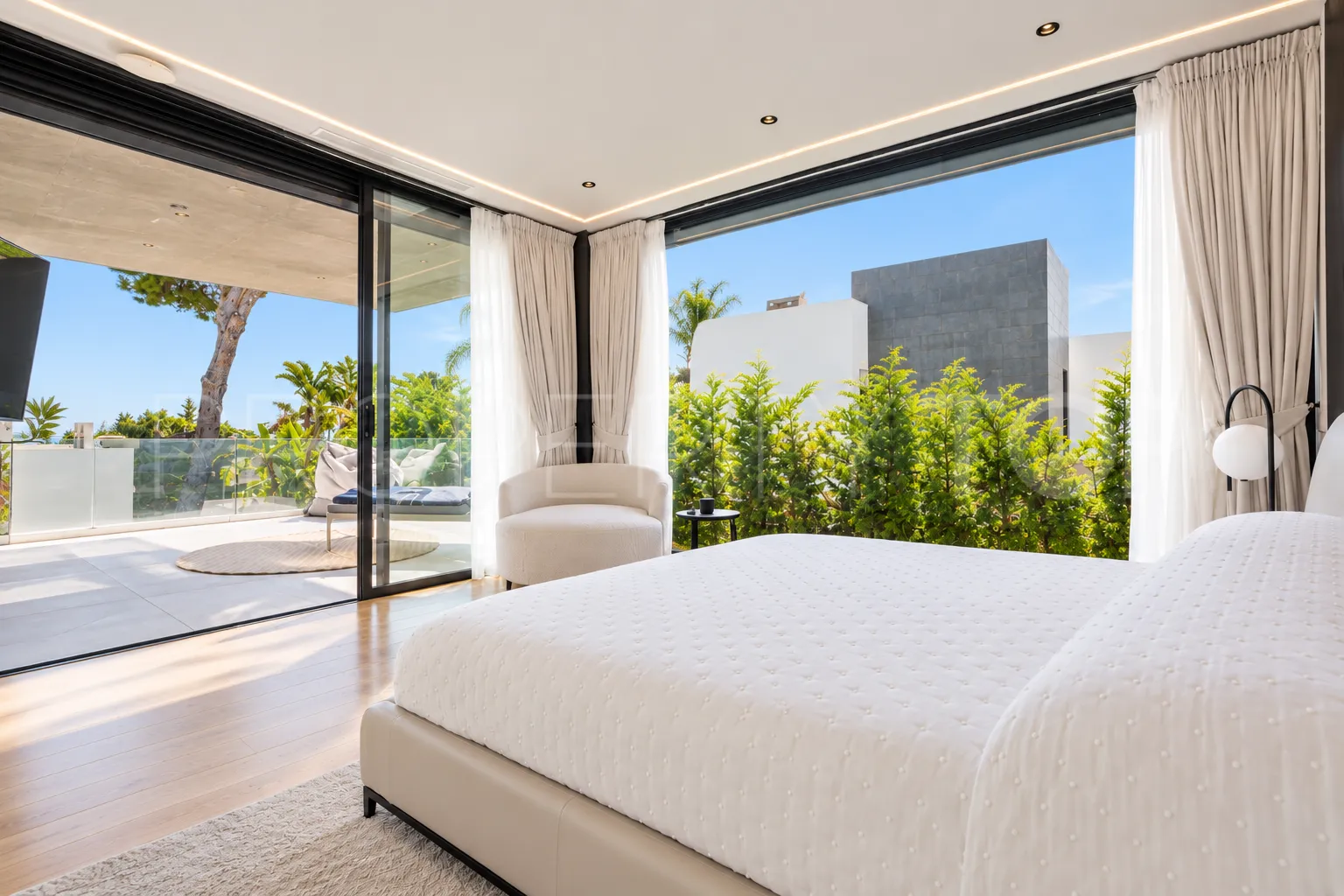 Rocio de Nagüeles, villa en venta de 5 dormitorios
