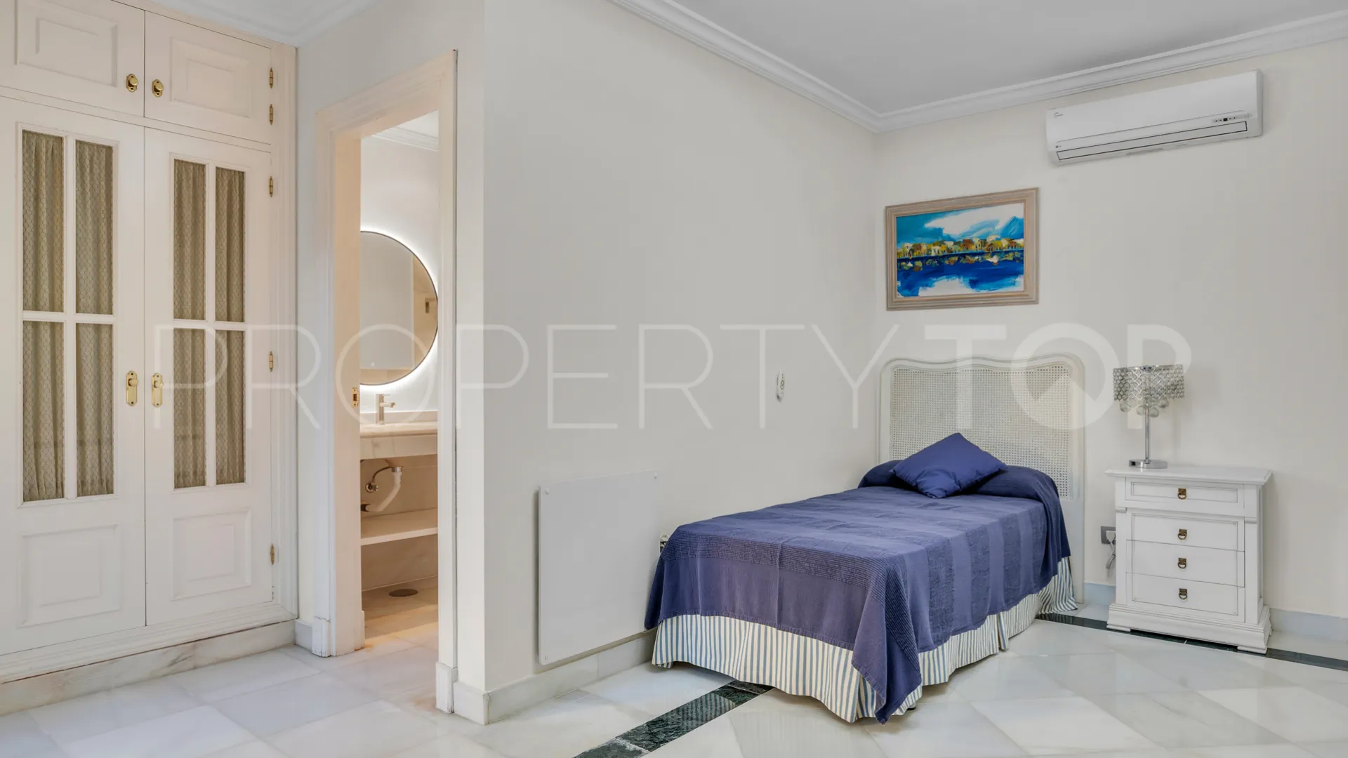 For sale Casasola villa