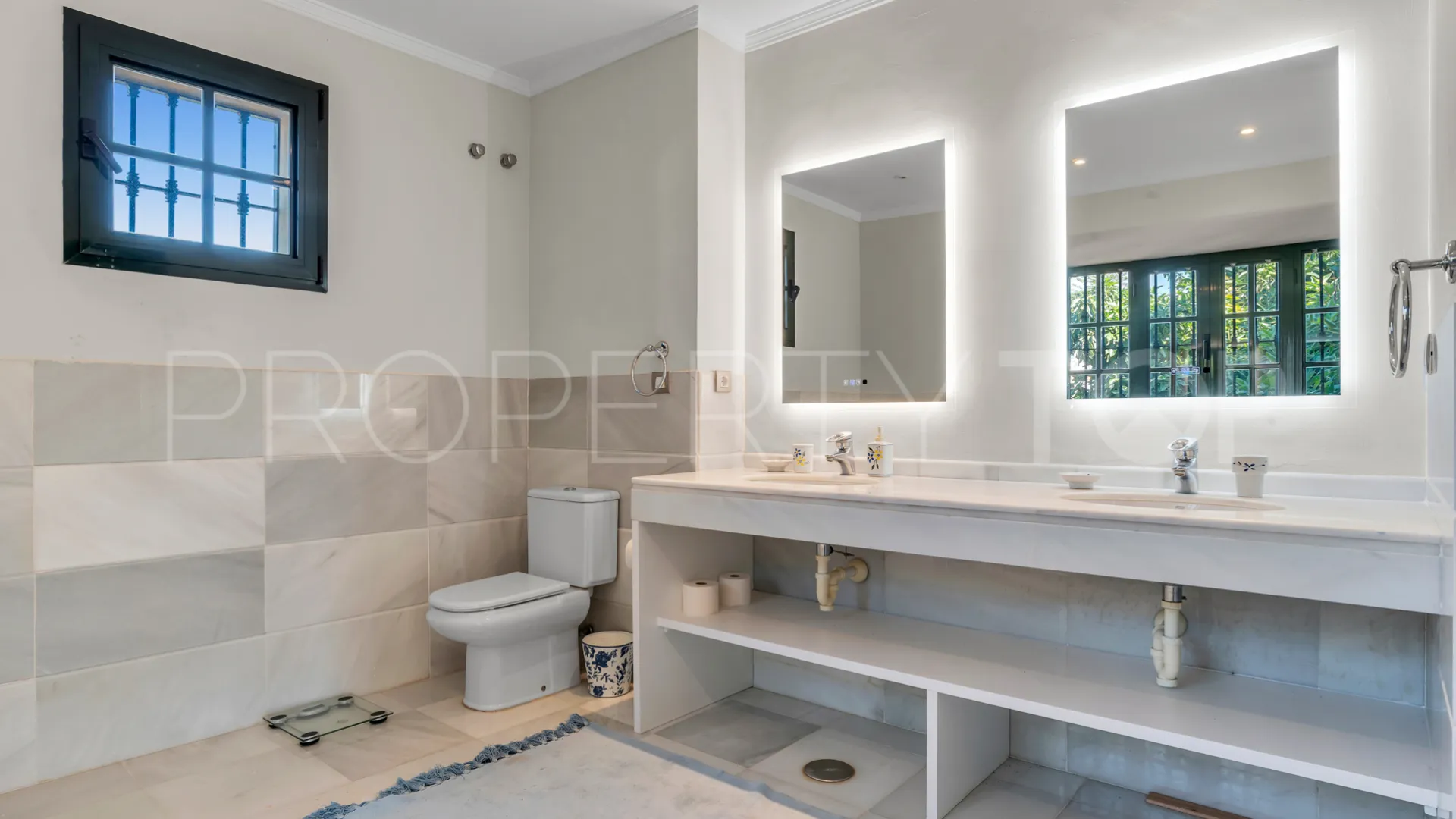 For sale Casasola villa