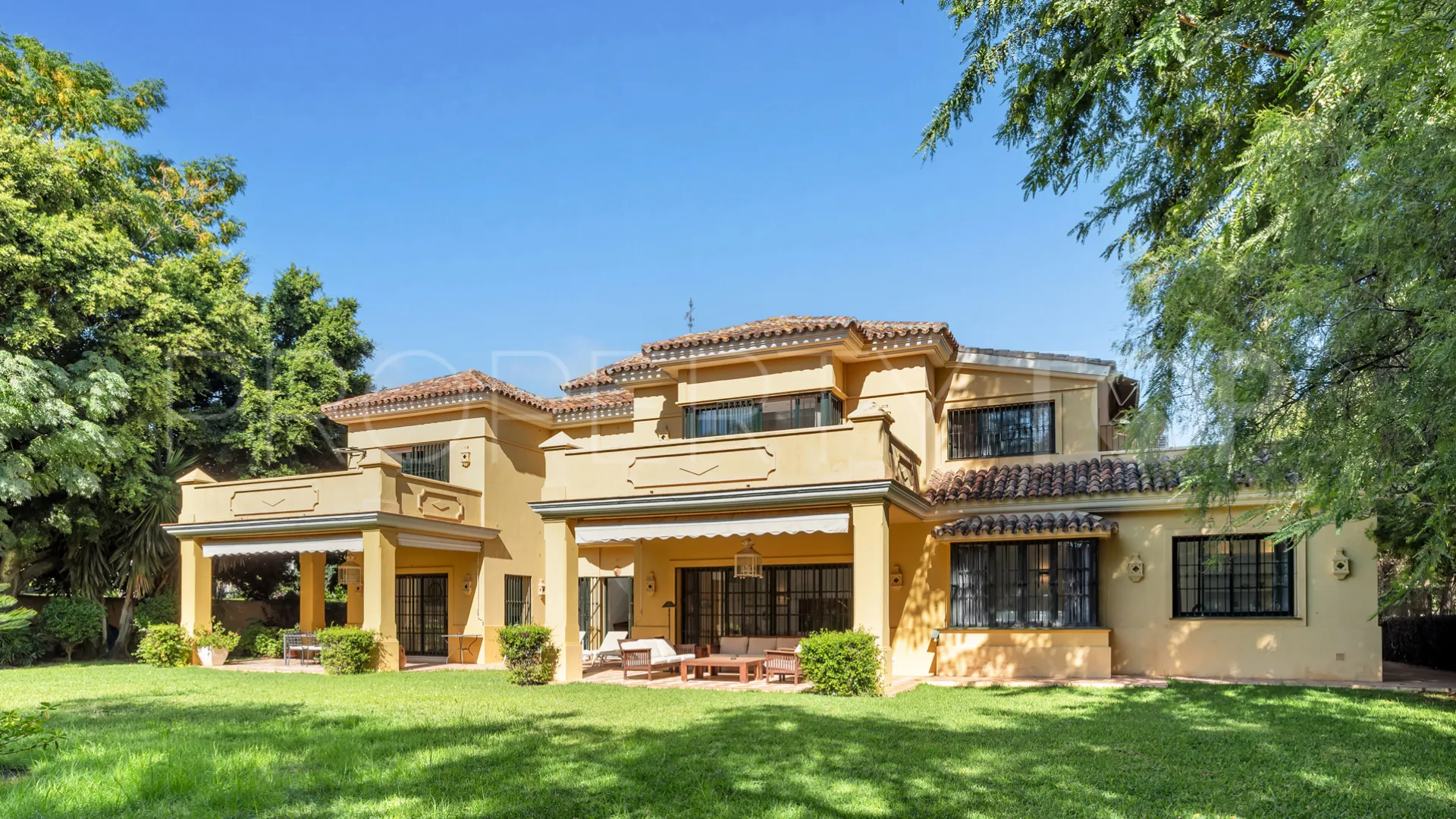 For sale Casasola villa