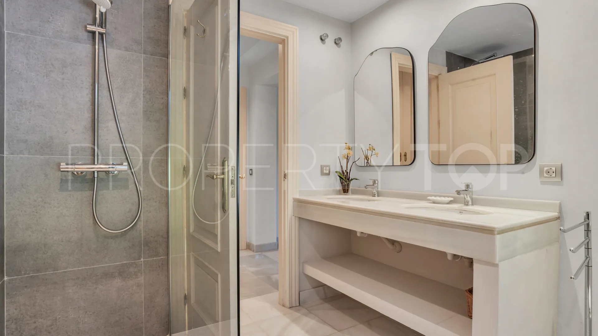 For sale Casasola villa